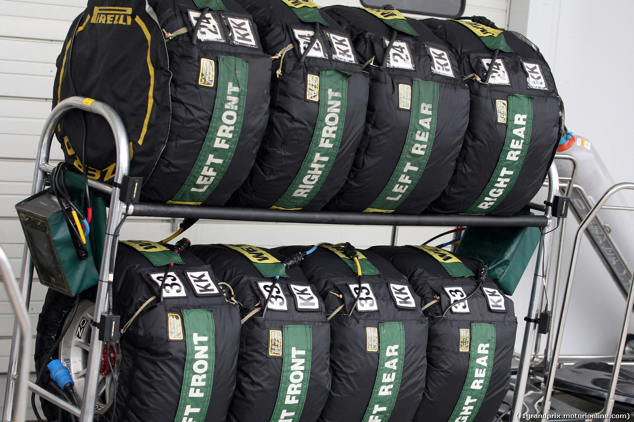 GP GIAPPONE, 05.10.2014 - Pirelli Tyres