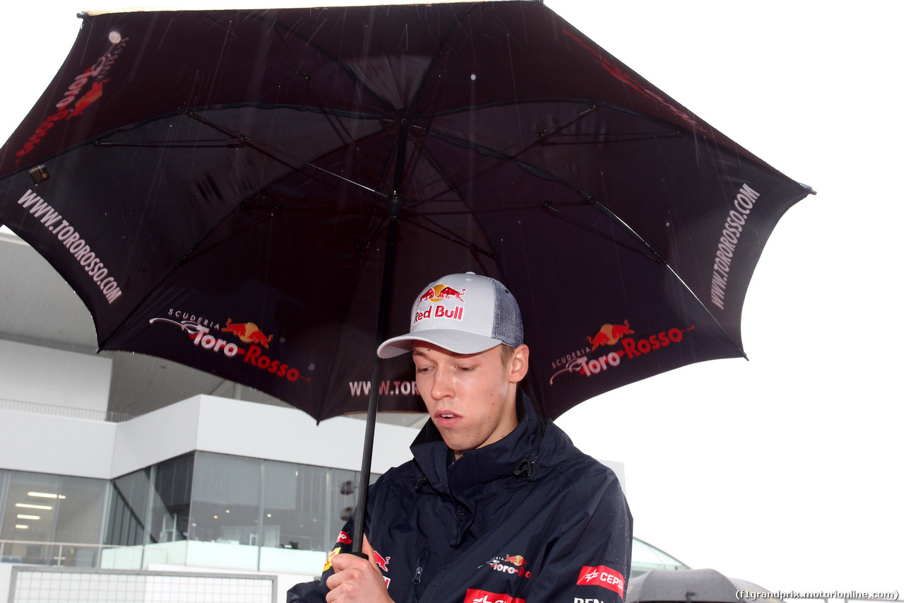 GP GIAPPONE, 05.10.2014 - Daniil Kvyat (RUS) Scuderia Toro Rosso STR9