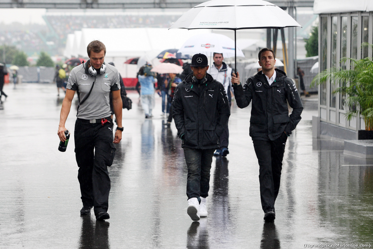 GP GIAPPONE, 05.10.2014 - Lewis Hamilton (GBR) Mercedes AMG F1 W05