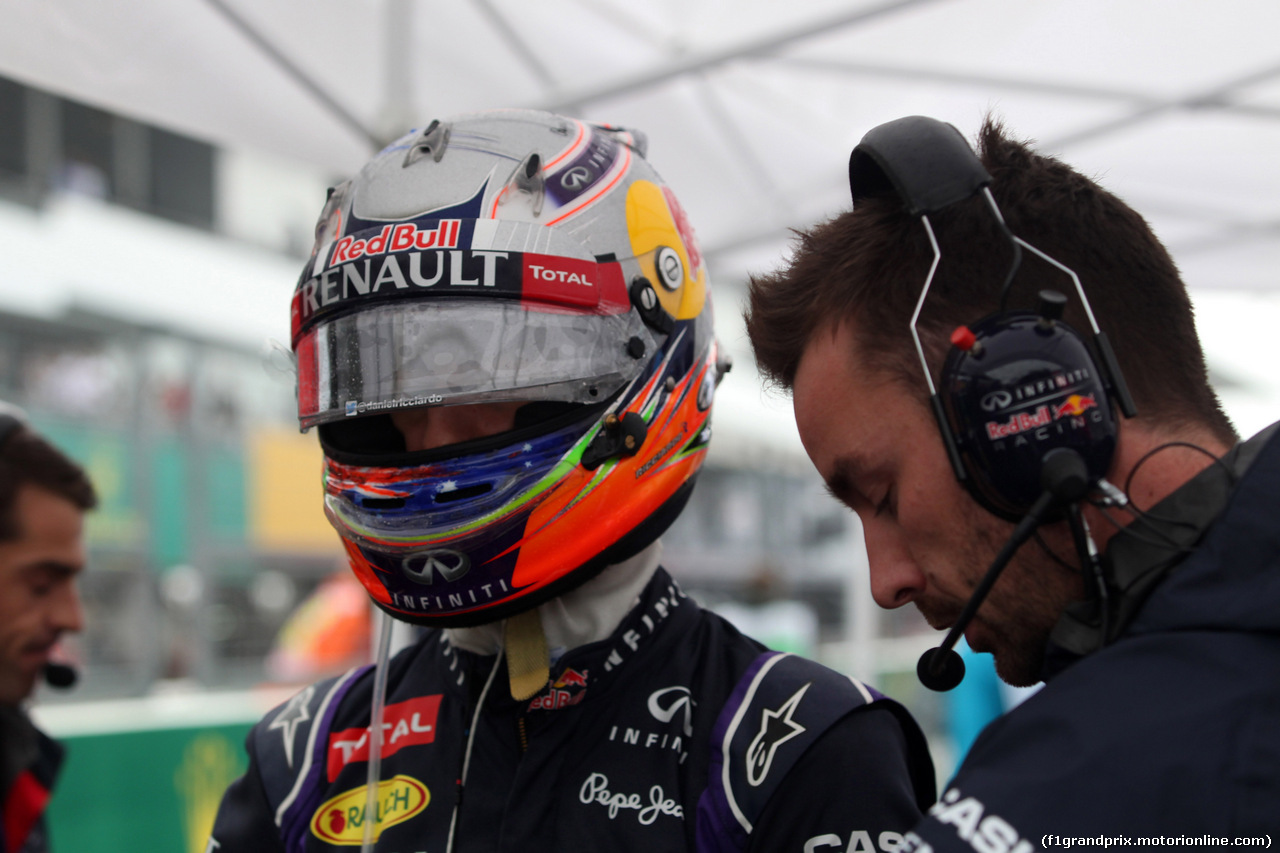 GP GIAPPONE, 05.10.2014 - Gara, Daniel Ricciardo (AUS) Red Bull Racing RB10