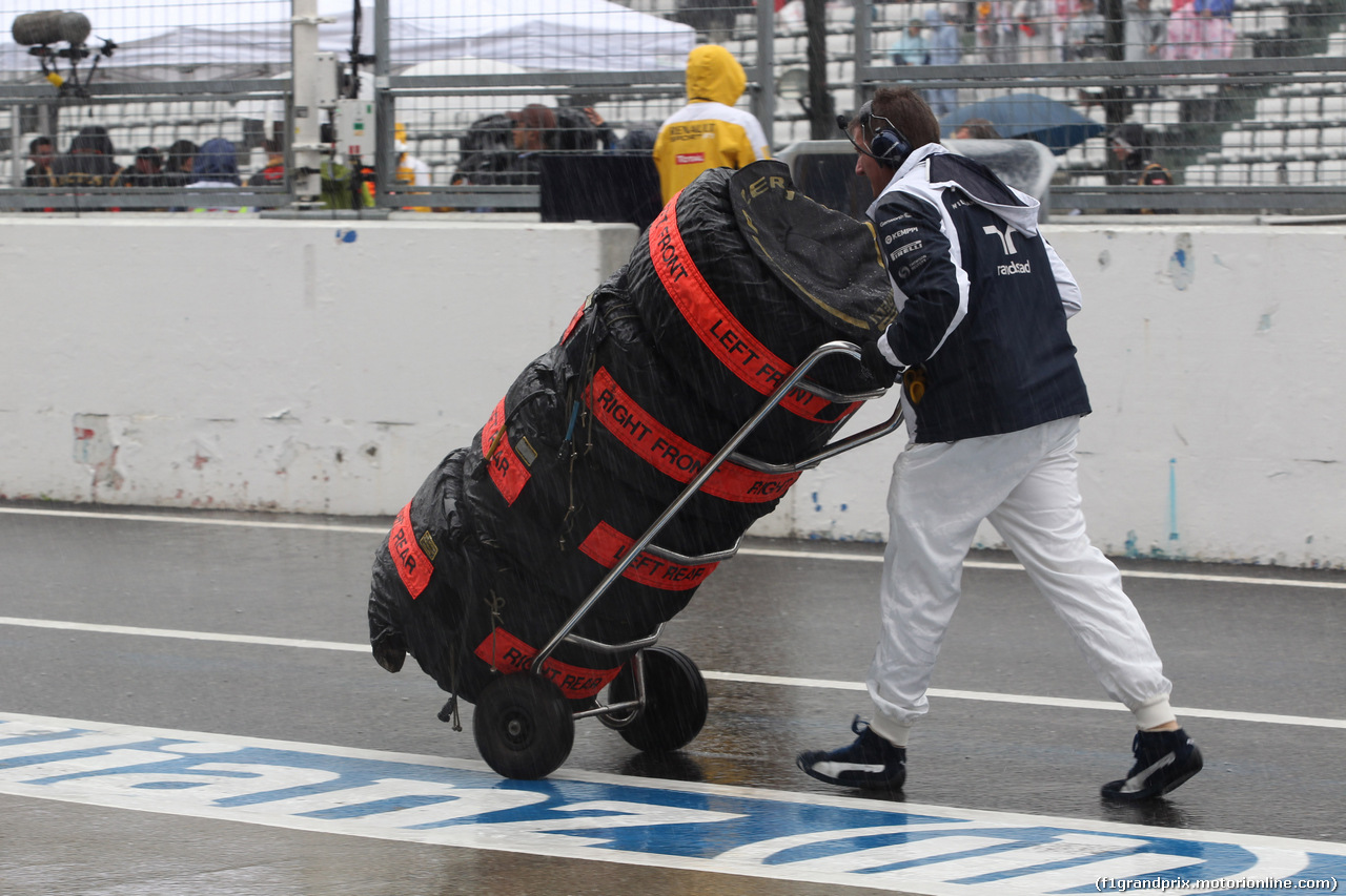 GP GIAPPONE, 05.10.2014 - Gara, Pirelli Tyres