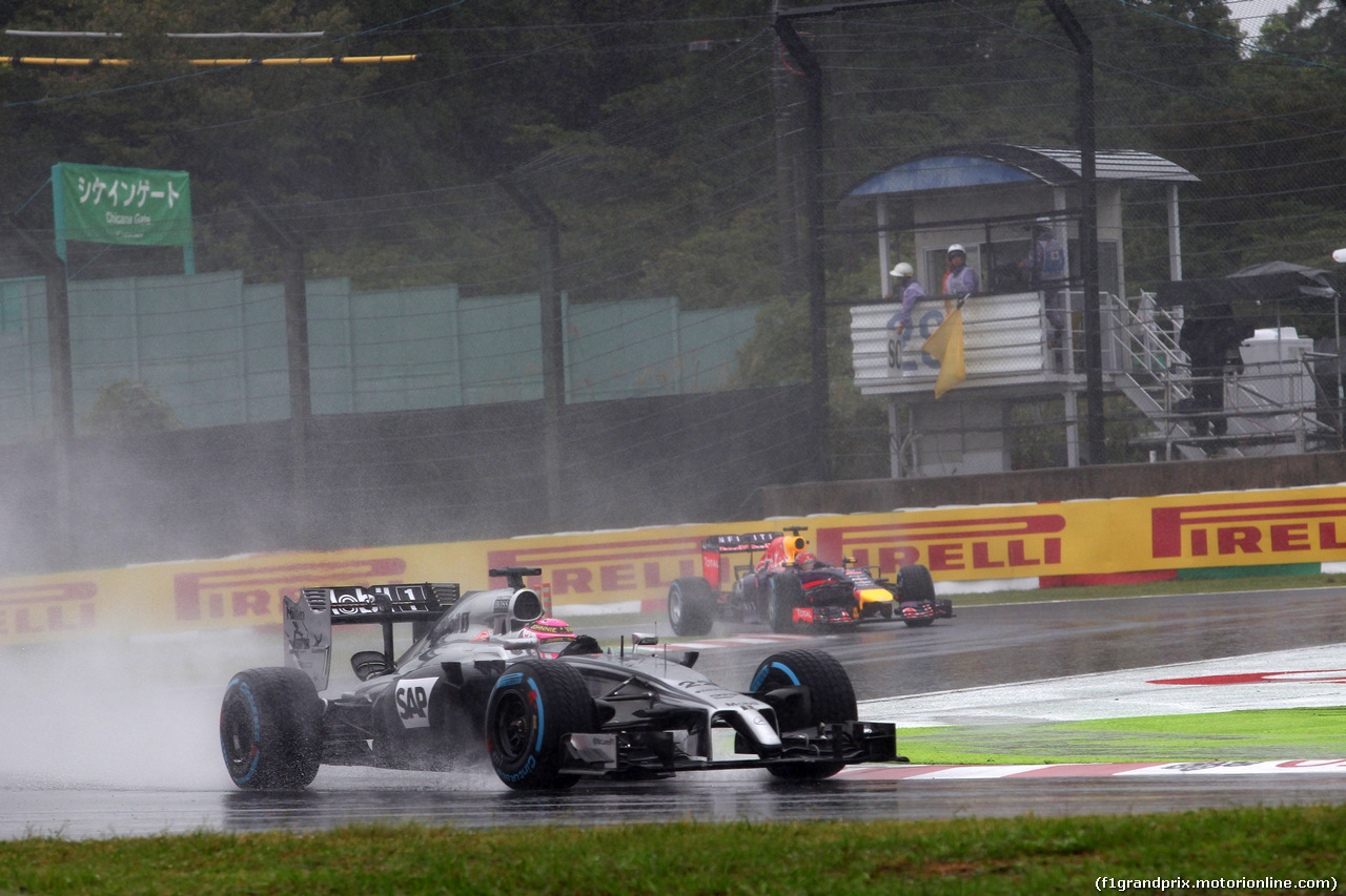 GP GIAPPONE, 05.10.2014 - Gara, Jenson Button (GBR) McLaren Mercedes MP4-29