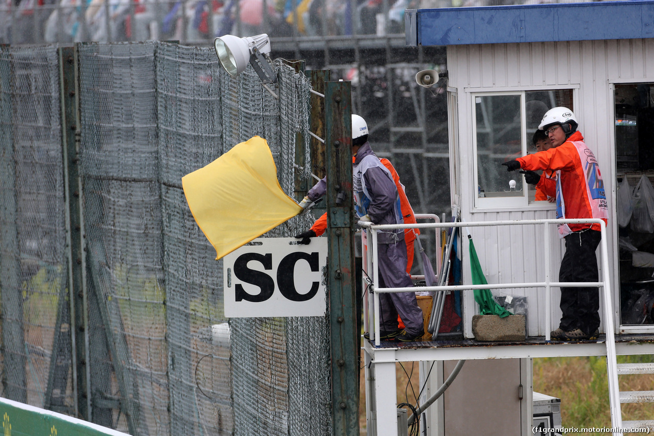 GP GIAPPONE, 05.10.2014 - Gara, The Safety car on the track