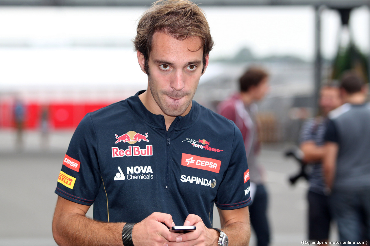 GP GIAPPONE, 02.10.2014 - Jean-Eric Vergne (FRA) Scuderia Toro Rosso STR9