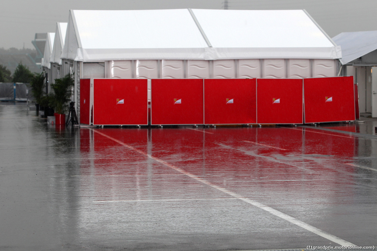 GP GIAPPONE, 02.10.2014 - Paddock