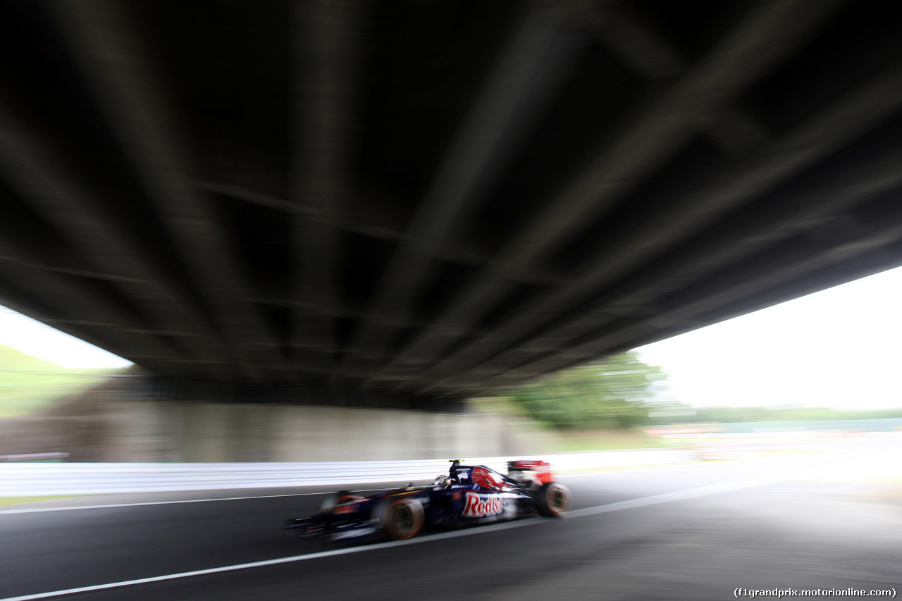 GP GIAPPONE, 04.10.2014 - Prove Libere 3, Jean-Eric Vergne (FRA) Scuderia Toro Rosso STR9
