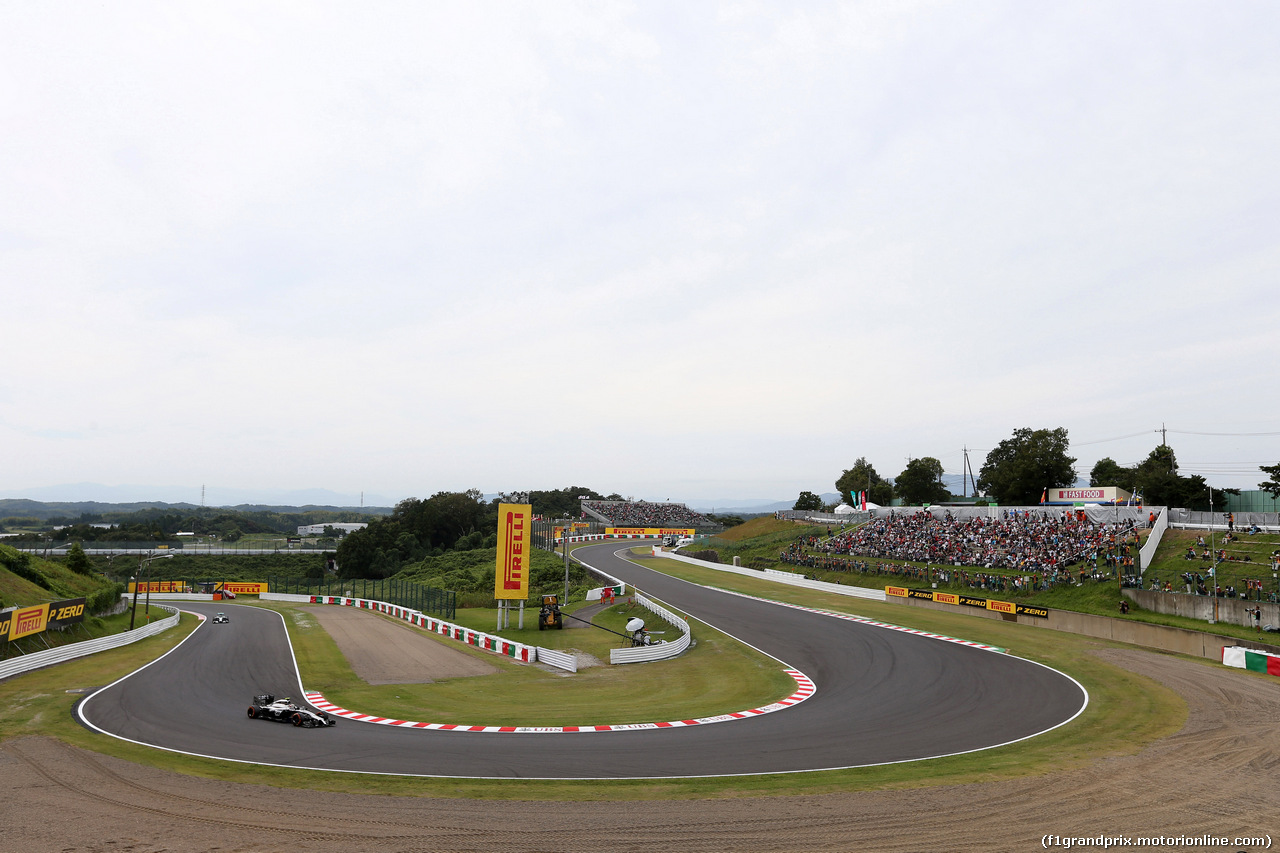 GP GIAPPONE, 04.10.2014 - Prove Libere 3, Kevin Magnussen (DEN) McLaren Mercedes MP4-29