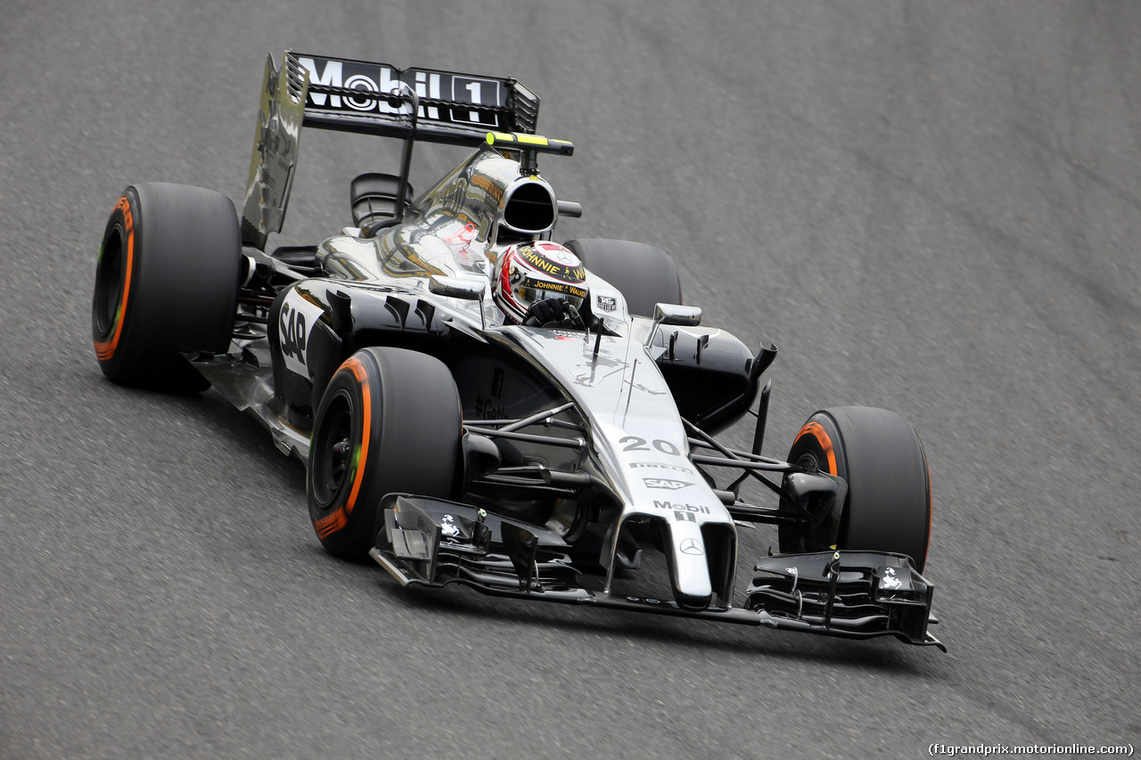 GP GIAPPONE, 04.10.2014 - Prove Libere 3, Kevin Magnussen (DEN) McLaren Mercedes MP4-29