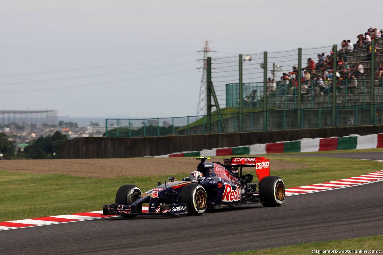 GP GIAPPONE, 04.10.2014 - Qualifiche, Daniil Kvyat (RUS) Scuderia Toro Rosso STR9