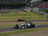 GP GIAPPONE, 04.10.2014 - Qualifiche, Lewis Hamilton (GBR) Mercedes AMG F1 W05 davanti a Sebastian Vettel (GER) Red Bull Racing RB10
