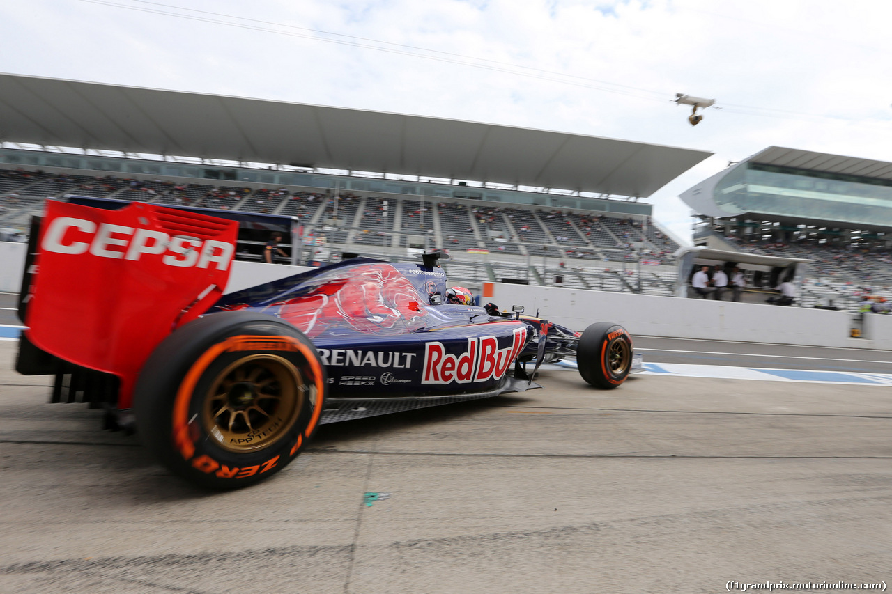GP GIAPPONE, 03.10.2014 - Prove Libere 1, Max Verstappen (NED) Scuderia Toro Rosso STR9
