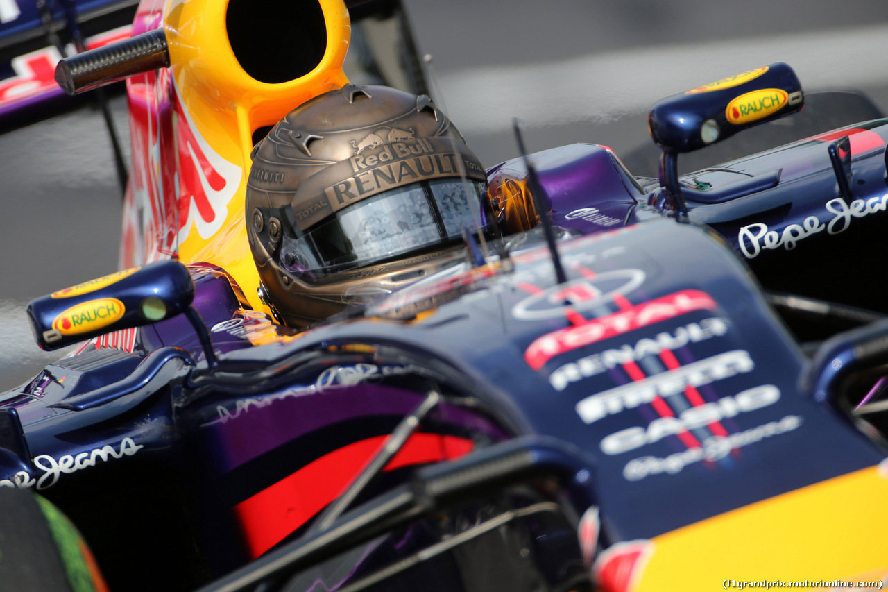 GP GIAPPONE, 03.10.2014 - Prove Libere 1, Sebastian Vettel (GER) Red Bull Racing RB10