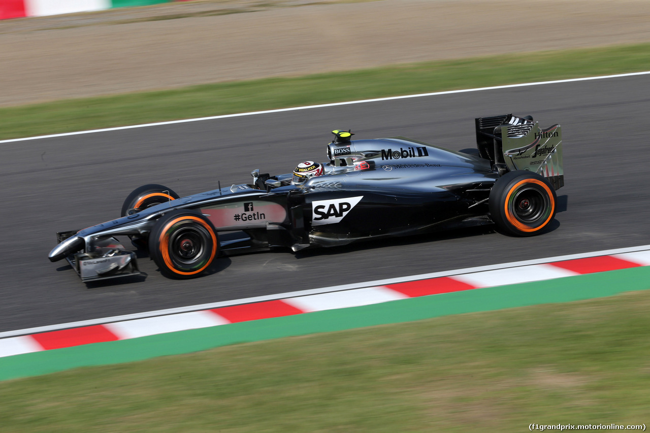 GP GIAPPONE, 03.10.2014 - Prove Libere 2, Kevin Magnussen (DEN) McLaren Mercedes MP4-29