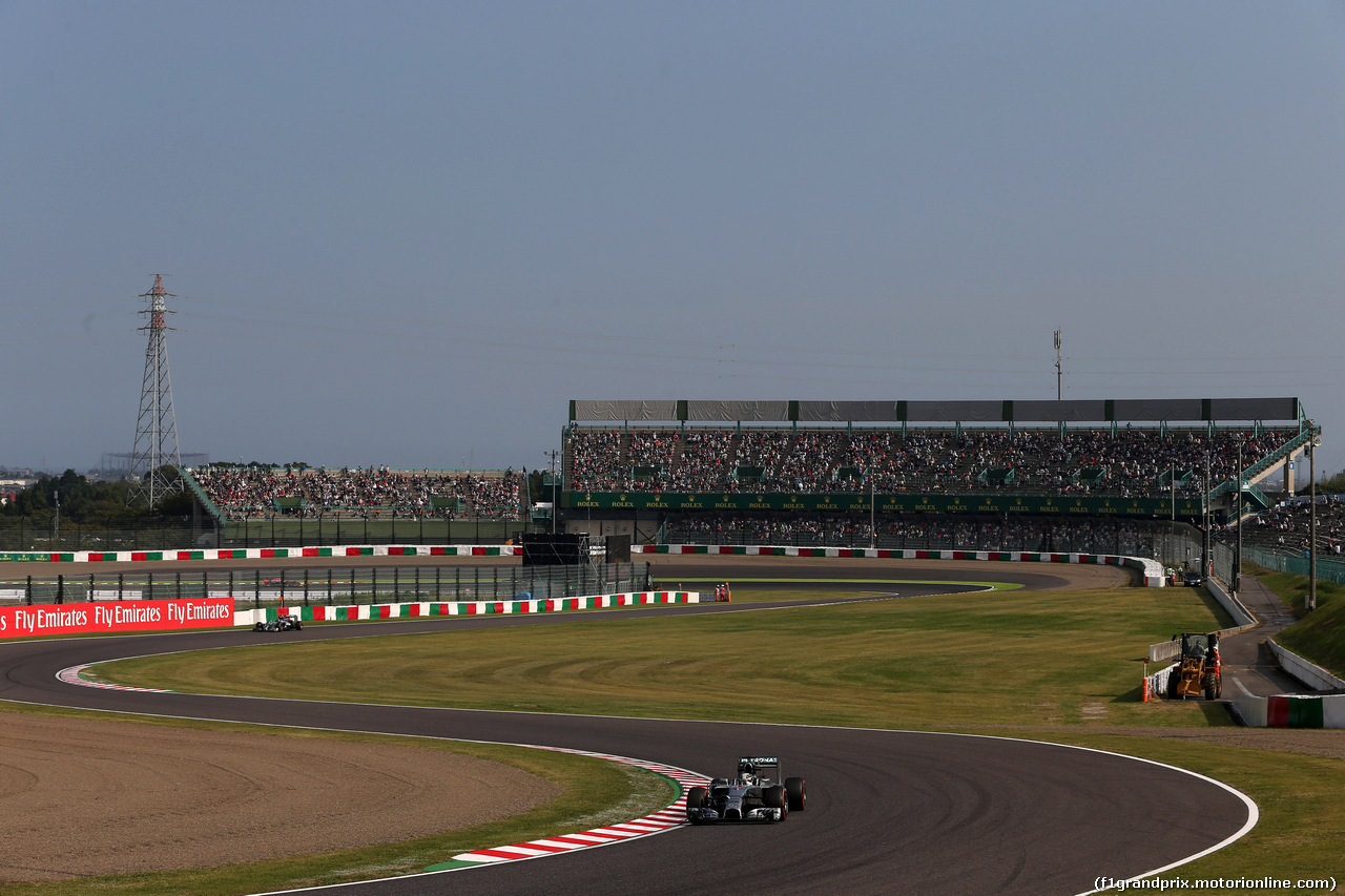 GP GIAPPONE, 03.10.2014 - Prove Libere 2, Lewis Hamilton (GBR) Mercedes AMG F1 W05