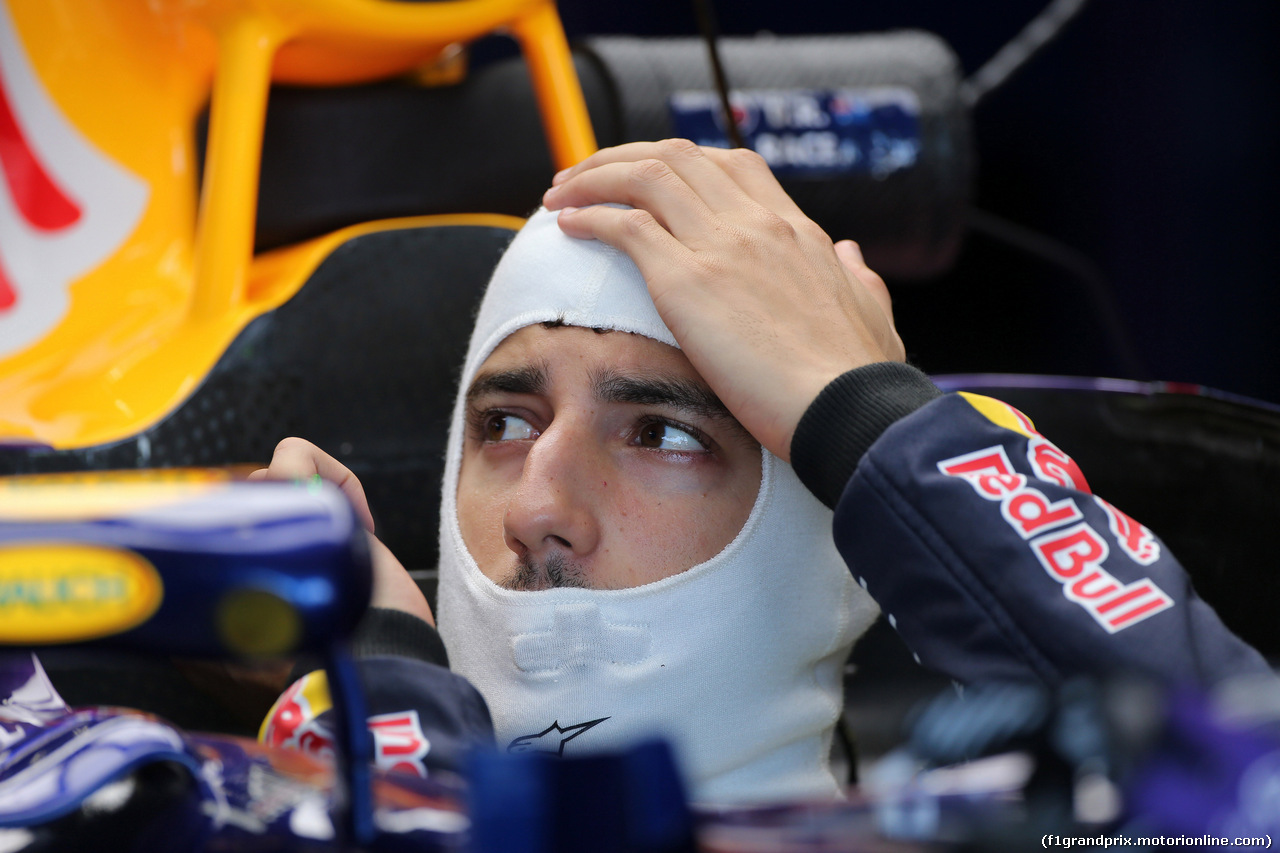 GP GIAPPONE, 03.10.2014 - Prove Libere 2, Daniel Ricciardo (AUS) Red Bull Racing RB10