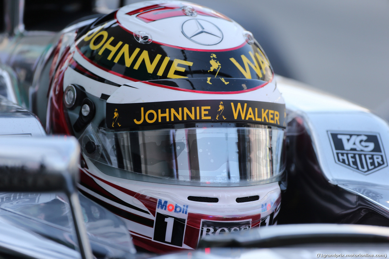 GP GIAPPONE, 03.10.2014 - Prove Libere 2, Kevin Magnussen (DEN) McLaren Mercedes MP4-29