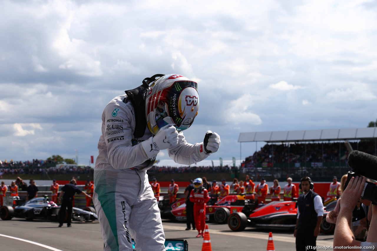 GP GRAN BRETAGNA, 06.07.2014 - Gara, Lewis Hamilton (GBR) Mercedes AMG F1 W05