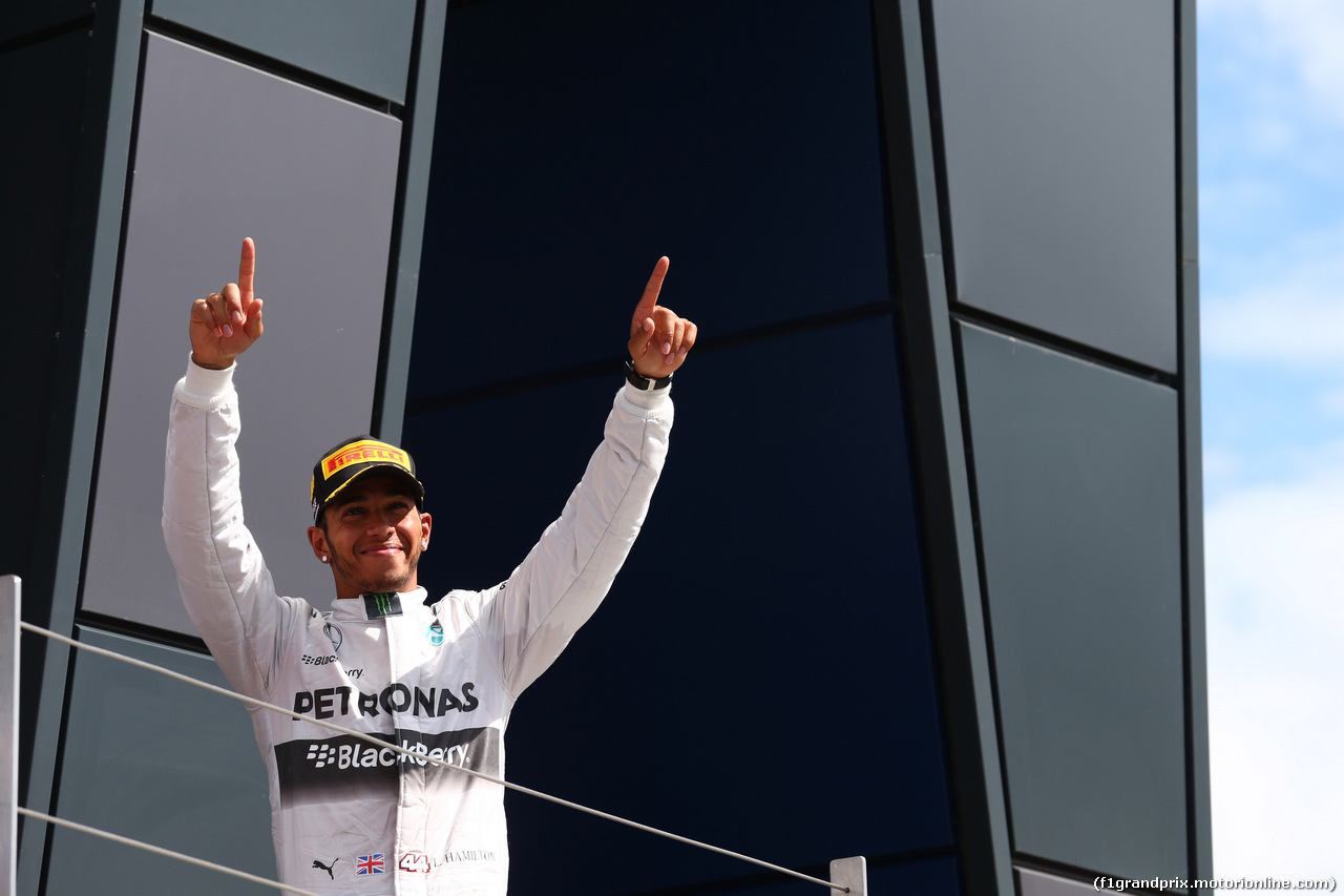 GP GRAN BRETAGNA, 06.07.2014 - Podium, Lewis Hamilton (GBR) Mercedes AMG F1 W05 (vincitore)