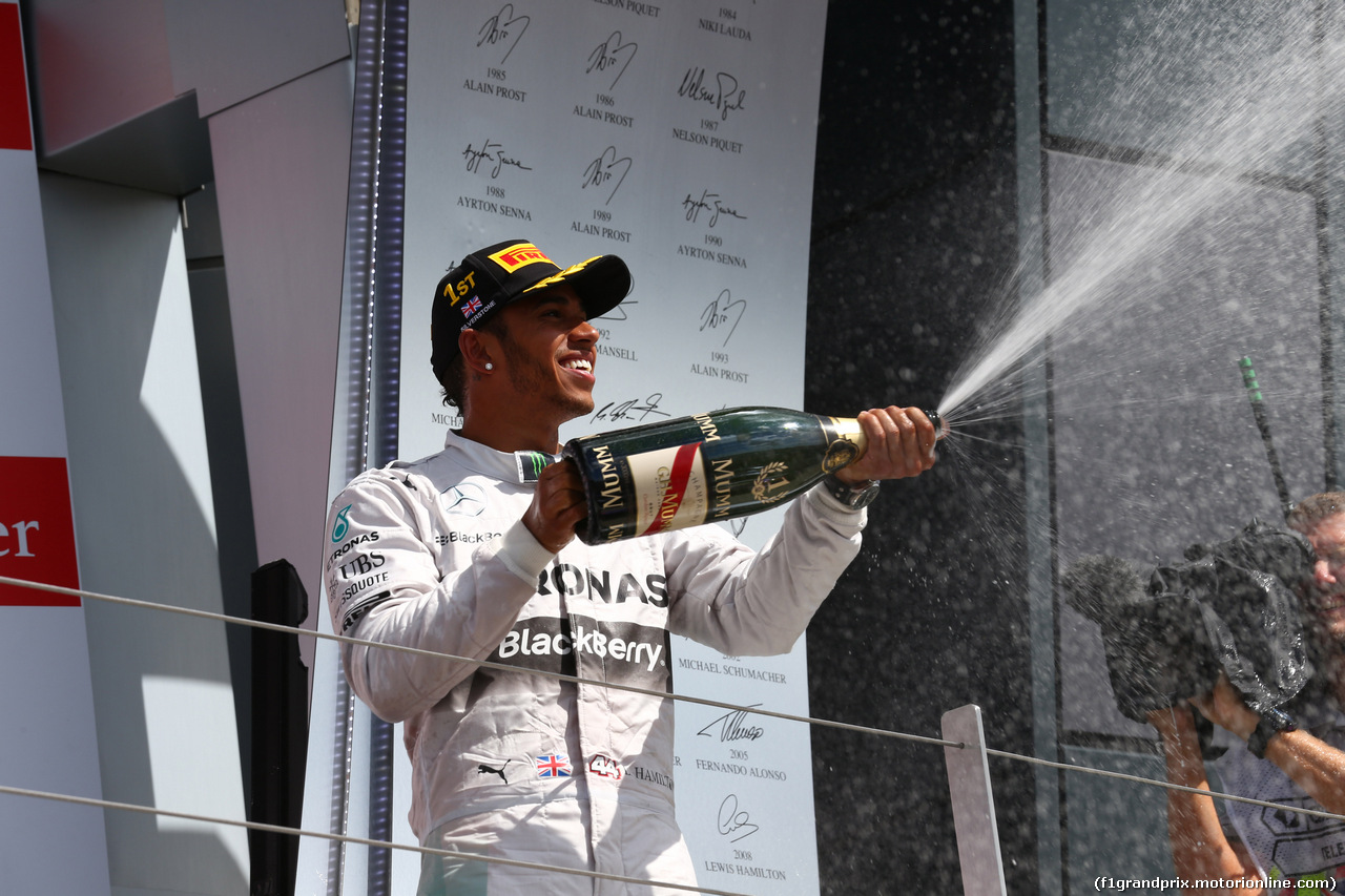 GP GRAN BRETAGNA, 06.07.2014 - Podium, Lewis Hamilton (GBR) Mercedes AMG F1 W05 (vincitore)