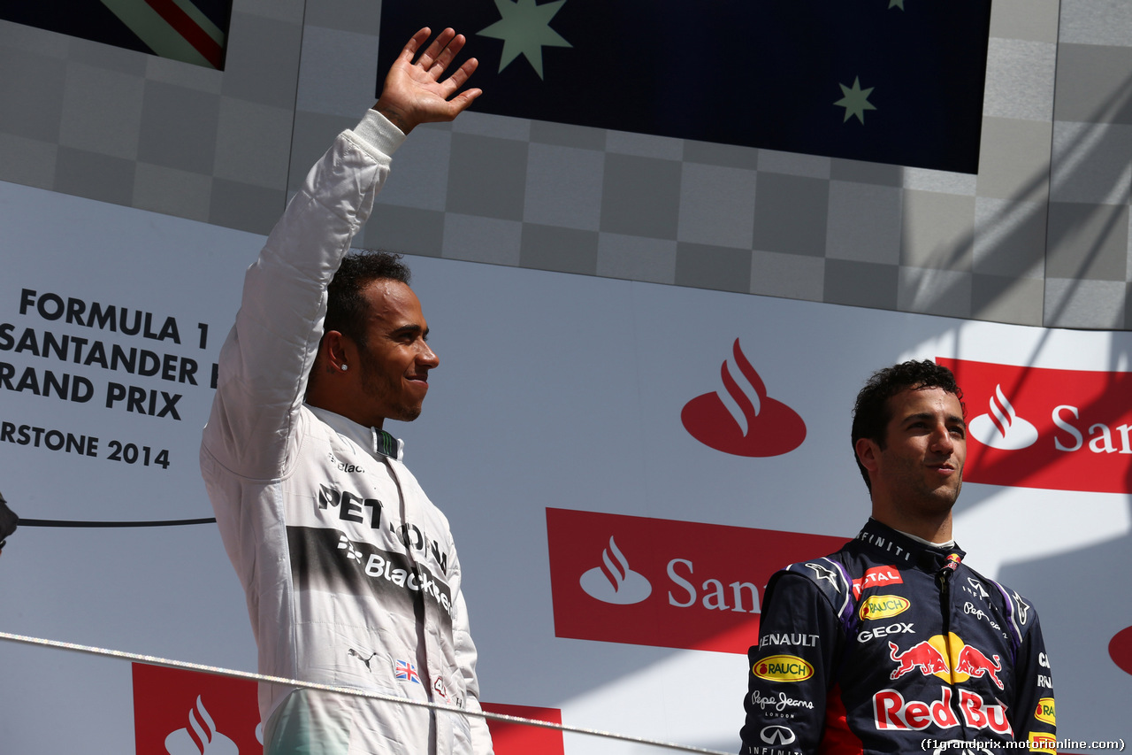 GP GRAN BRETAGNA, 06.07.2014 - Podium, Lewis Hamilton (GBR) Mercedes AMG F1 W05 (vincitore), Valtteri Bottas (FIN) Williams F1 Team FW36 (secondo) e Daniel Ricciardo (AUS) Infiniti Red Bull Racing RB10 (terzo)