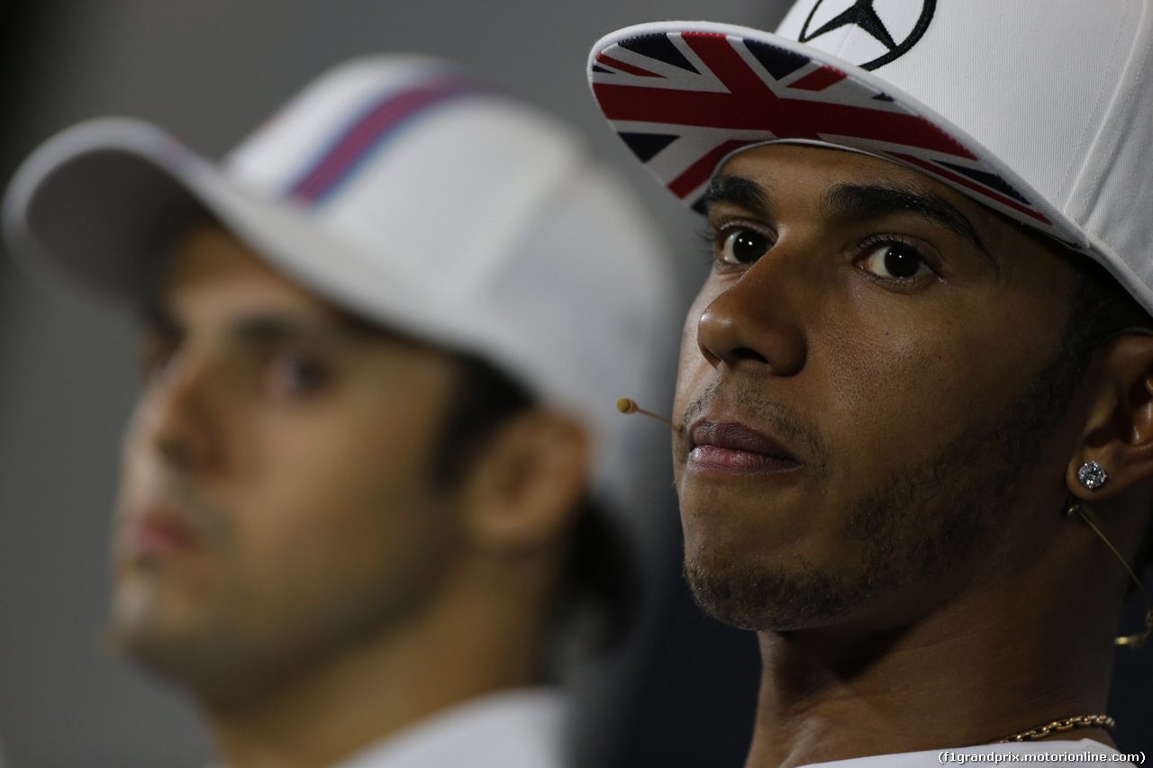 GP GRAN BRETAGNA, 03.07.2014- Lewis Hamilton (GBR) Mercedes AMG F1 W05 e Felipe Massa (BRA) Williams F1 Team FW36