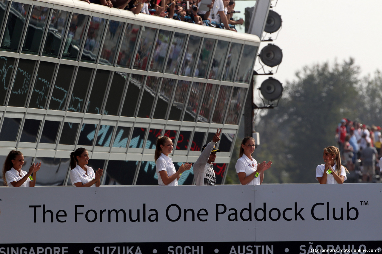 GP ITALIA, 07.09.2014 - Gara, Lewis Hamilton (GBR) Mercedes AMG F1 W05 vincitore