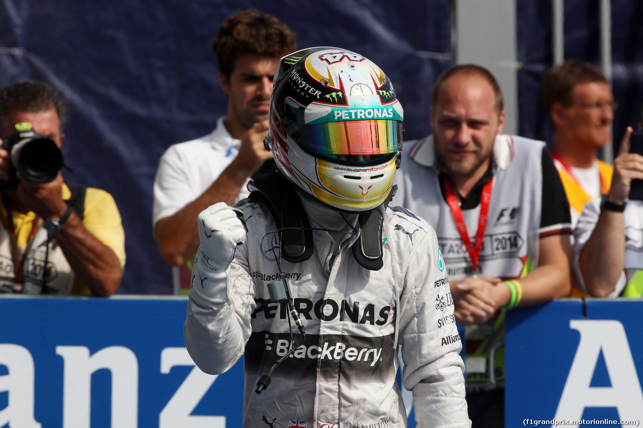 GP ITALIA, 07.09.2014 - Gara, Lewis Hamilton (GBR) Mercedes AMG F1 W05 vincitore
