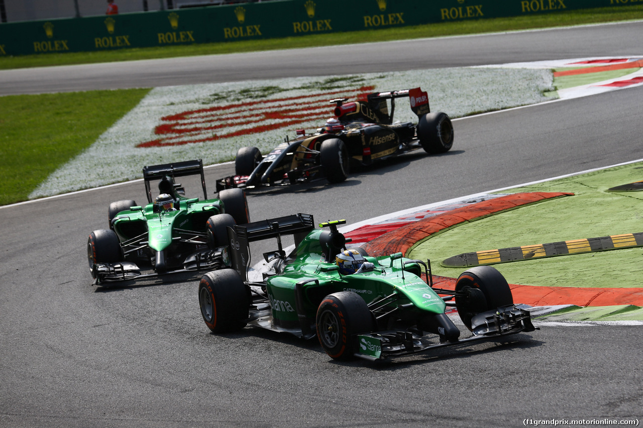 GP ITALIA, 07.09.2014 - Gara, Marcus Ericsson (SUE) Caterham F1 Team CT-04 davanti a Kamui Kobayashi (JAP) Caterham F1 Team CT-04