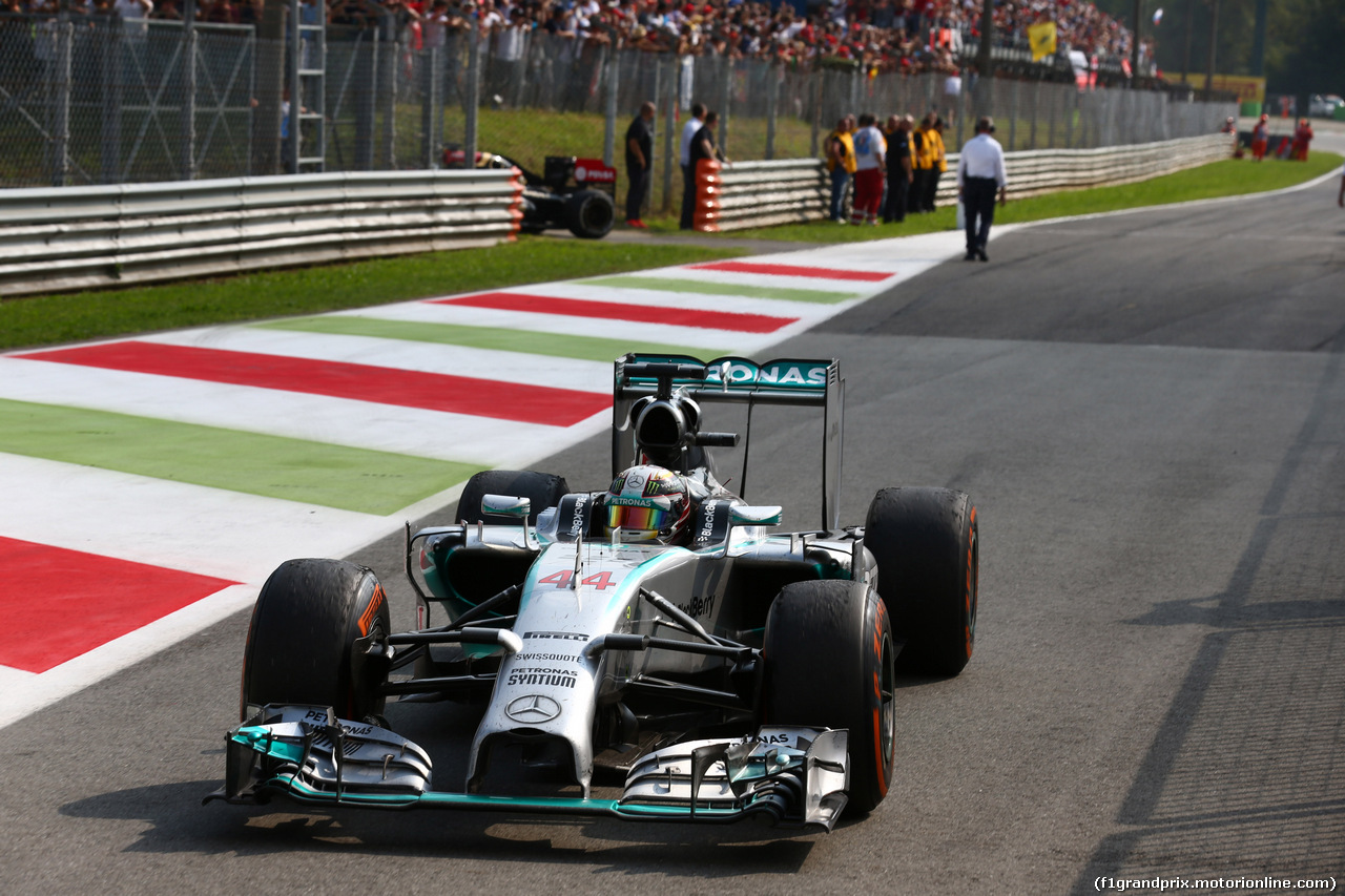 GP ITALIA, 07.09.2014 - Gara, Lewis Hamilton (GBR) Mercedes AMG F1 W05 vincitore