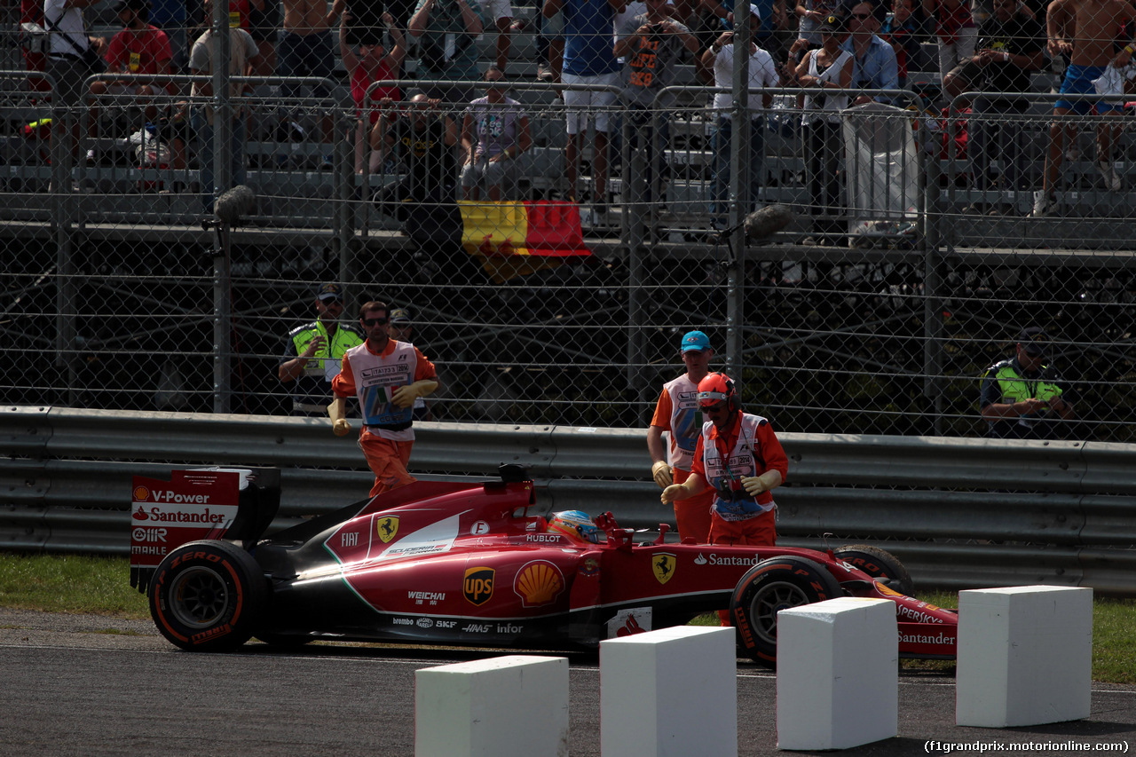 GP ITALIA, 07.09.2014 - Gara, Fernando Alonso (ESP) Ferrari F14-T retires from the race
