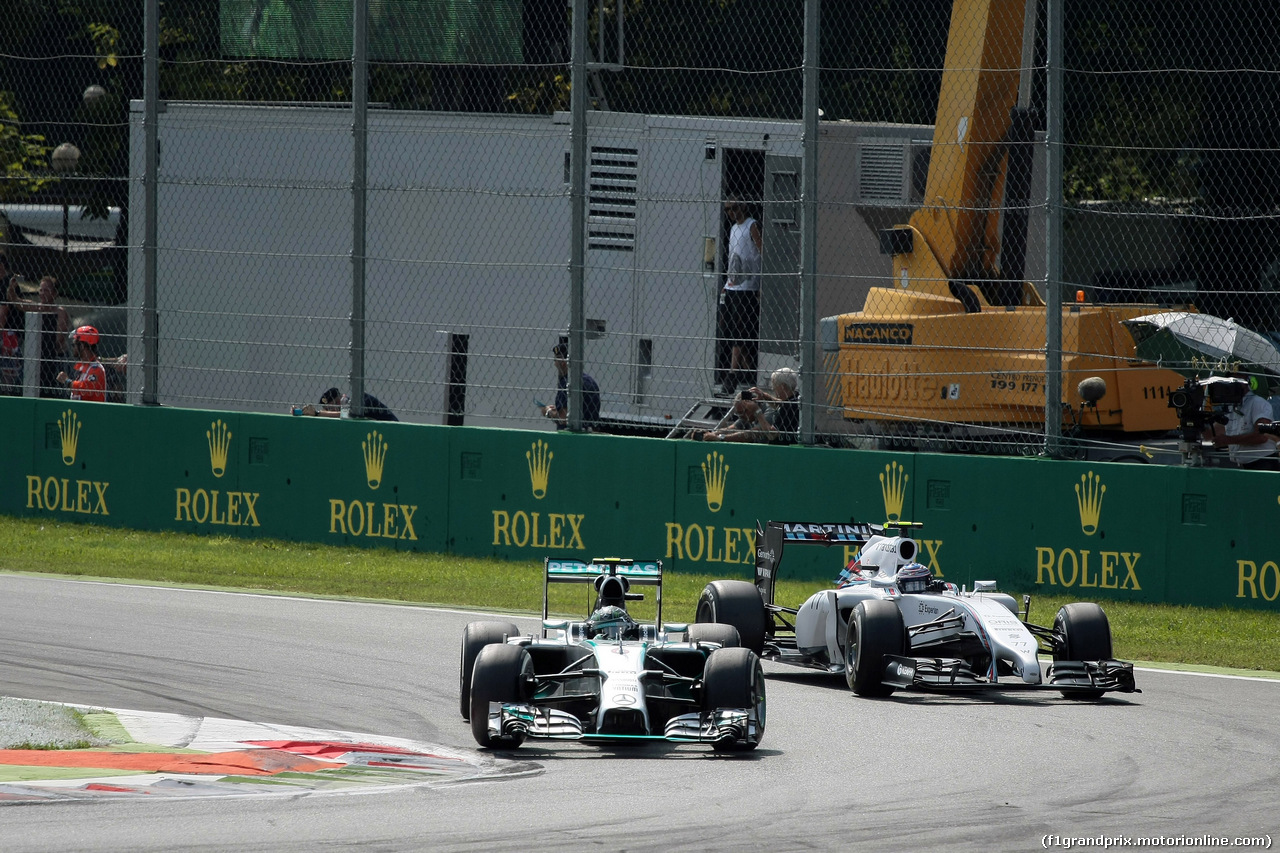 GP ITALIA, 07.09.2014 - Gara, Nico Rosberg (GER) Mercedes AMG F1 W05 e Valtteri Bottas (FIN) Williams F1 Team FW36