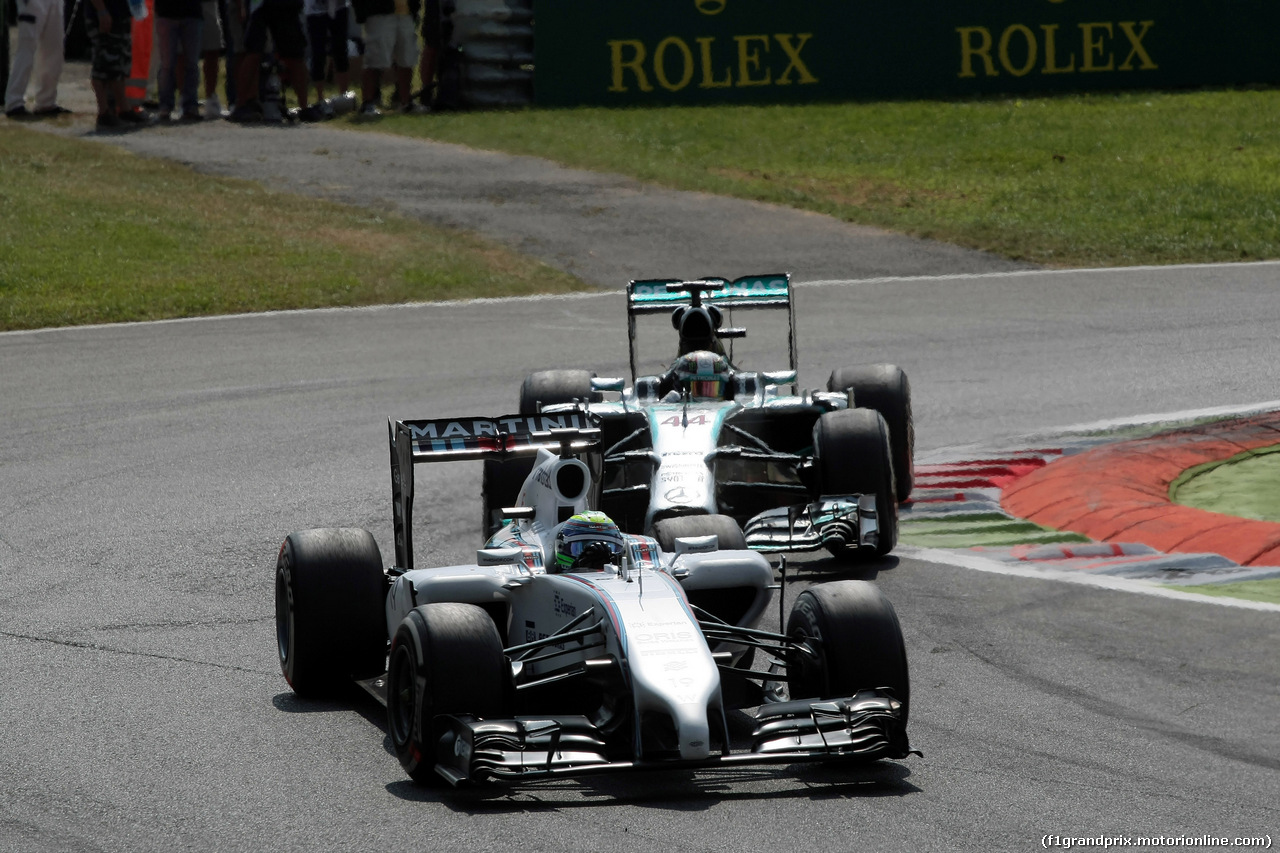 GP ITALIA, 07.09.2014 - Gara, Felipe Massa (BRA) Williams F1 Team FW36 davanti a Lewis Hamilton (GBR) Mercedes AMG F1 W05