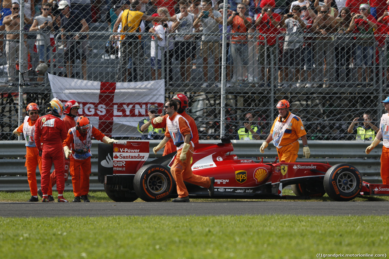 GP ITALIA, 07.09.2014 - Gara, Fernando Alonso (ESP) Ferrari F14-T retires from the race