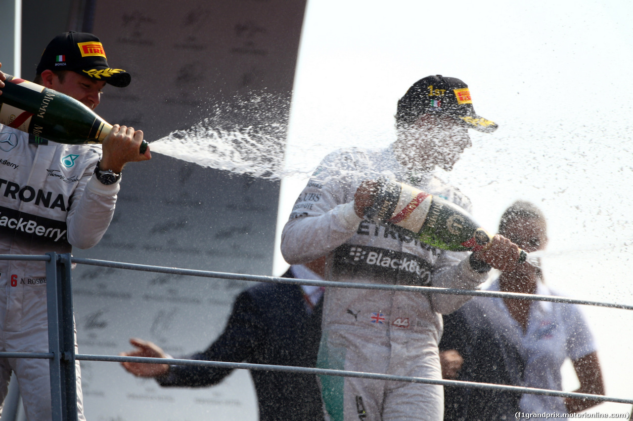 GP ITALIA, 07.09.2014 - Gara, secondo Nico Rosberg (GER) Mercedes AMG F1 W05 e Lewis Hamilton (GBR) Mercedes AMG F1 W05 vincitore