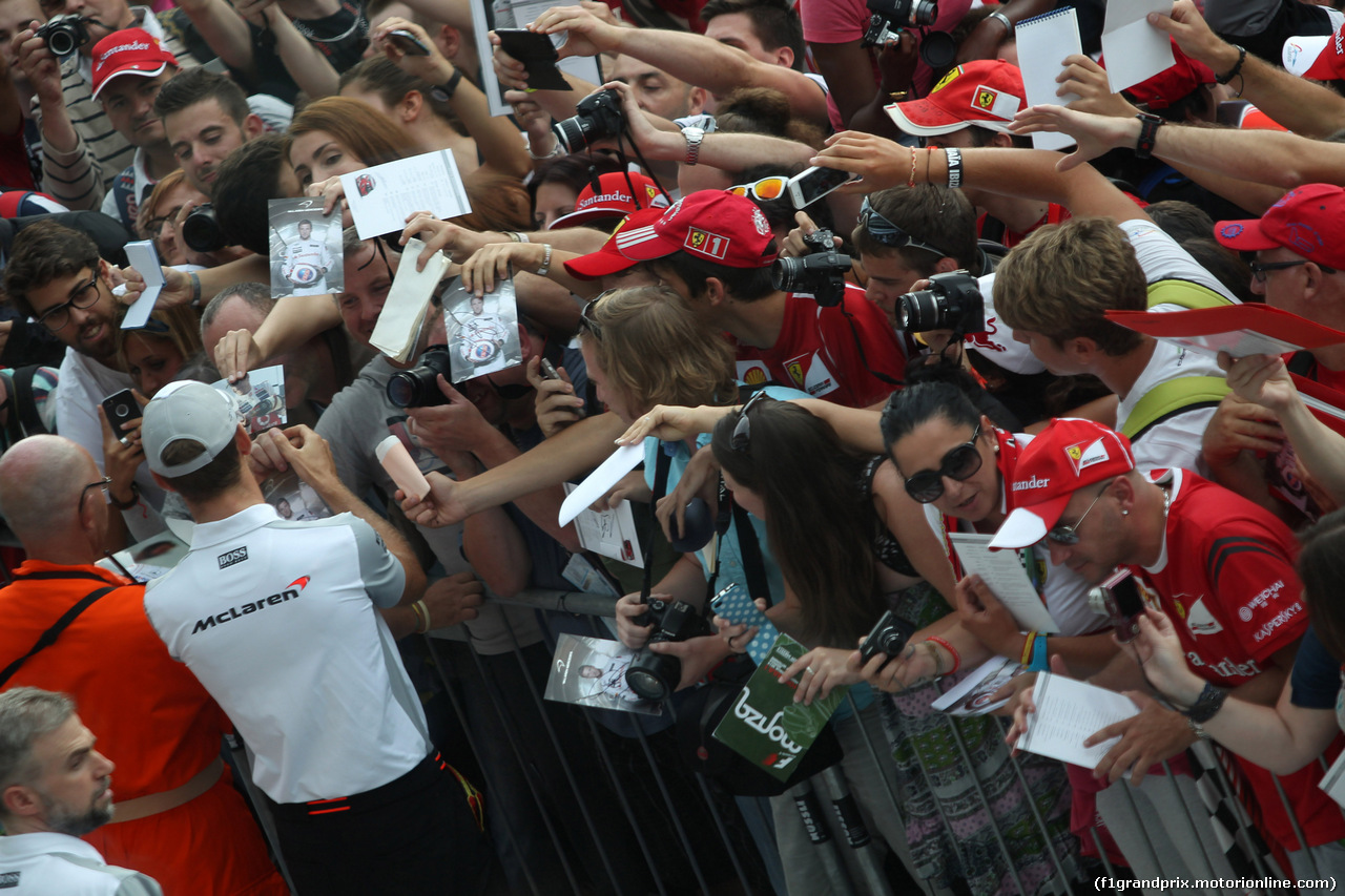 GP ITALIA, 04.09.2014- Autograph session, Jenson Button (GBR) McLaren Mercedes MP4-29