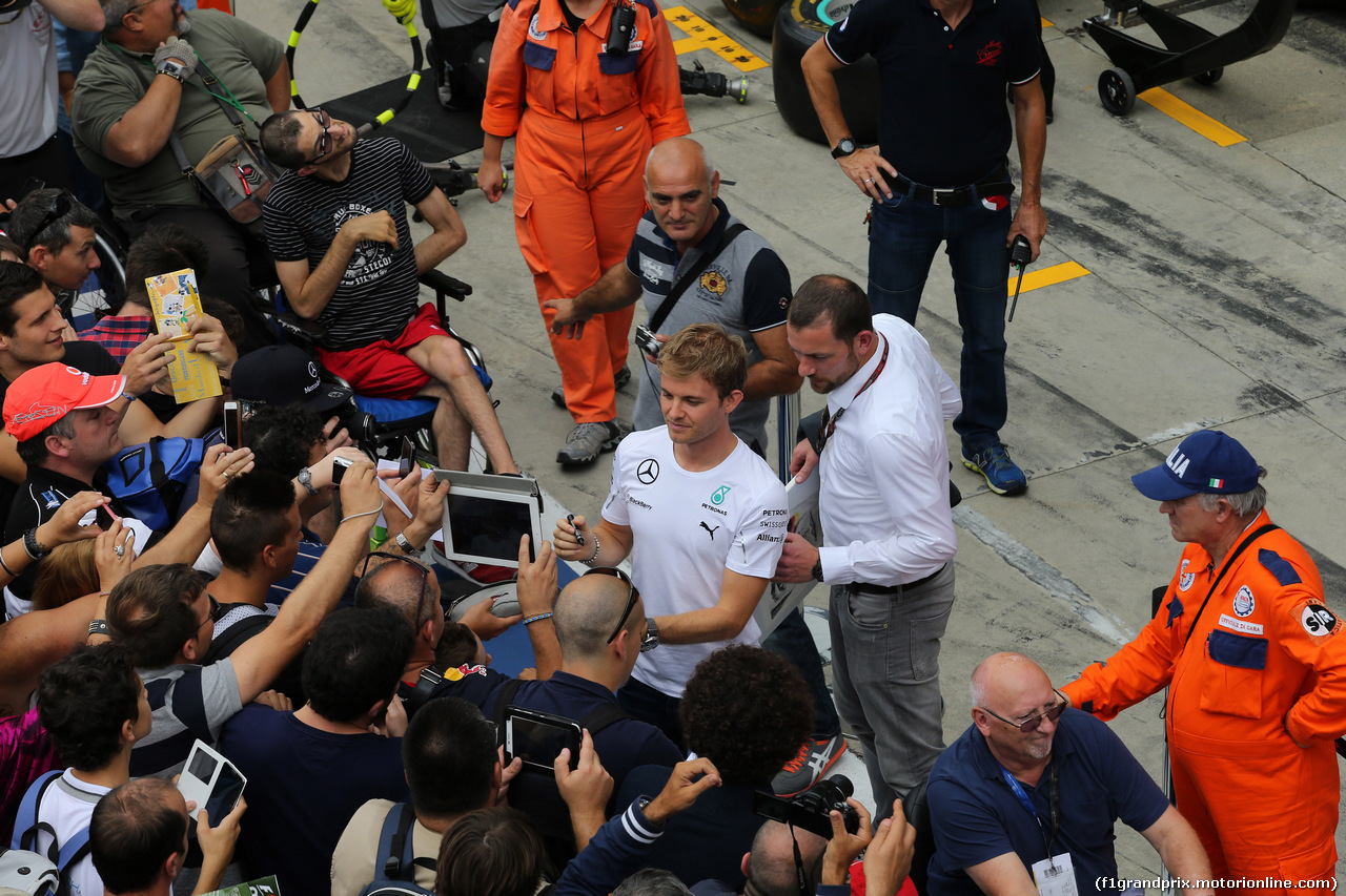 GP ITALIA, 04.09.2014- Autograph session, Nico Rosberg (GER) Mercedes AMG F1 W05