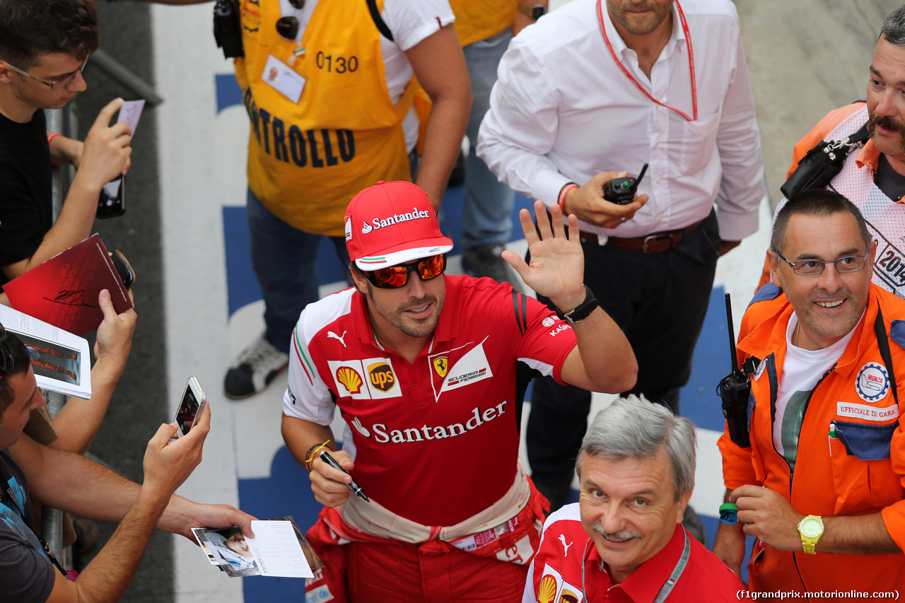 GP ITALIA, 04.09.2014- Autograph session, Fernando Alonso (ESP) Ferrari F14-T