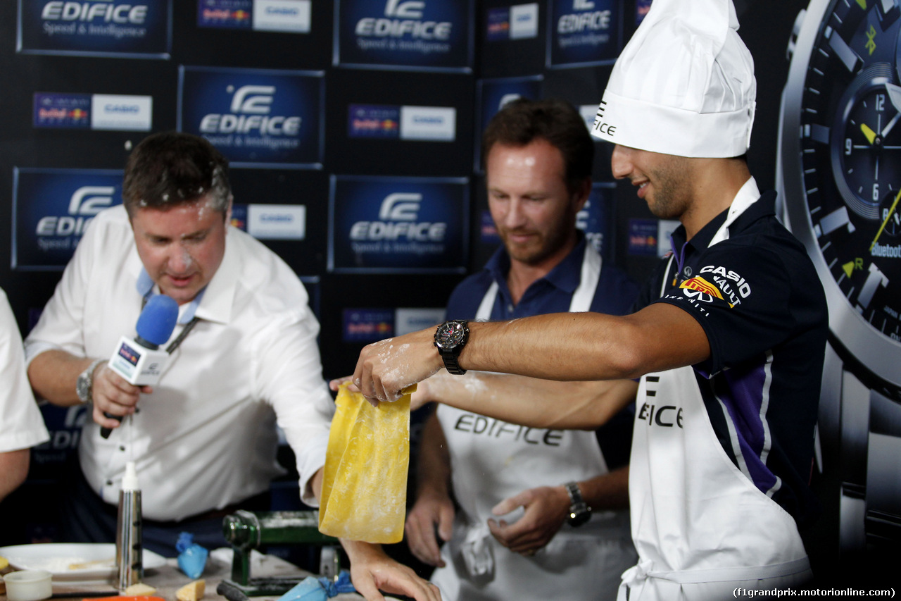 GP ITALIA, Casio Edifice Launch at RedBull Engery Station, Daniel Ricciardo (AUS) Red Bull Racing e Christian Horner (GBR) Red Bull Racing Team Principal.
04.09.2014