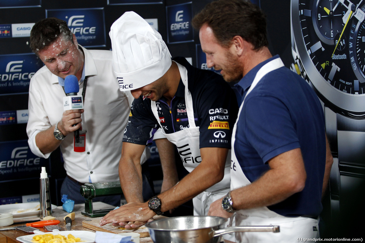GP ITALIA, Casio Edifice Launch at RedBull Engery Station,Daniel Ricciardo (AUS) Red Bull Racing e Christian Horner (GBR) Red Bull Racing Team Principal.
04.09.2014.