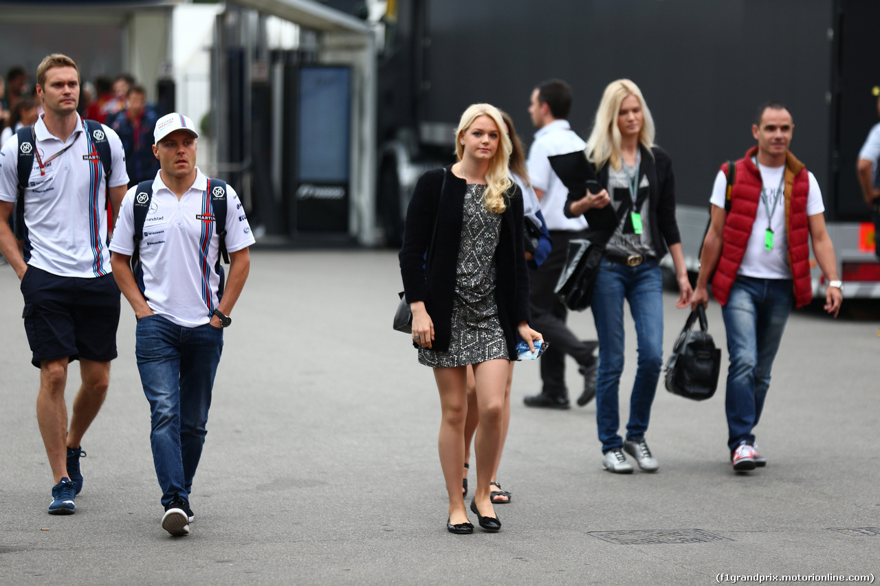 GP ITALIA, 05.09.2014 - Valtteri Bottas (FIN) Williams F1 Team FW36 e Domenica Emilia Pikkarainen (FIN)