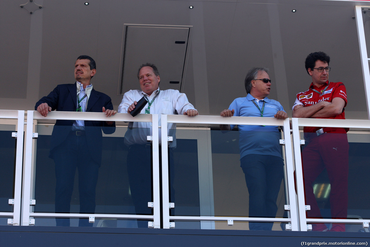 GP ITALIA, 06.09.2014 - Prove Libere 3, (L to R): Guenther Steiner (ITA) Haas F1 Team Prinicipal with Gene Haas (USA) Haas Automotion President; Joe Custer (USA) Stewart Haas Racing Vice President; e Mattia Binotto (ITA) Ferrari Gara Engine Manager.