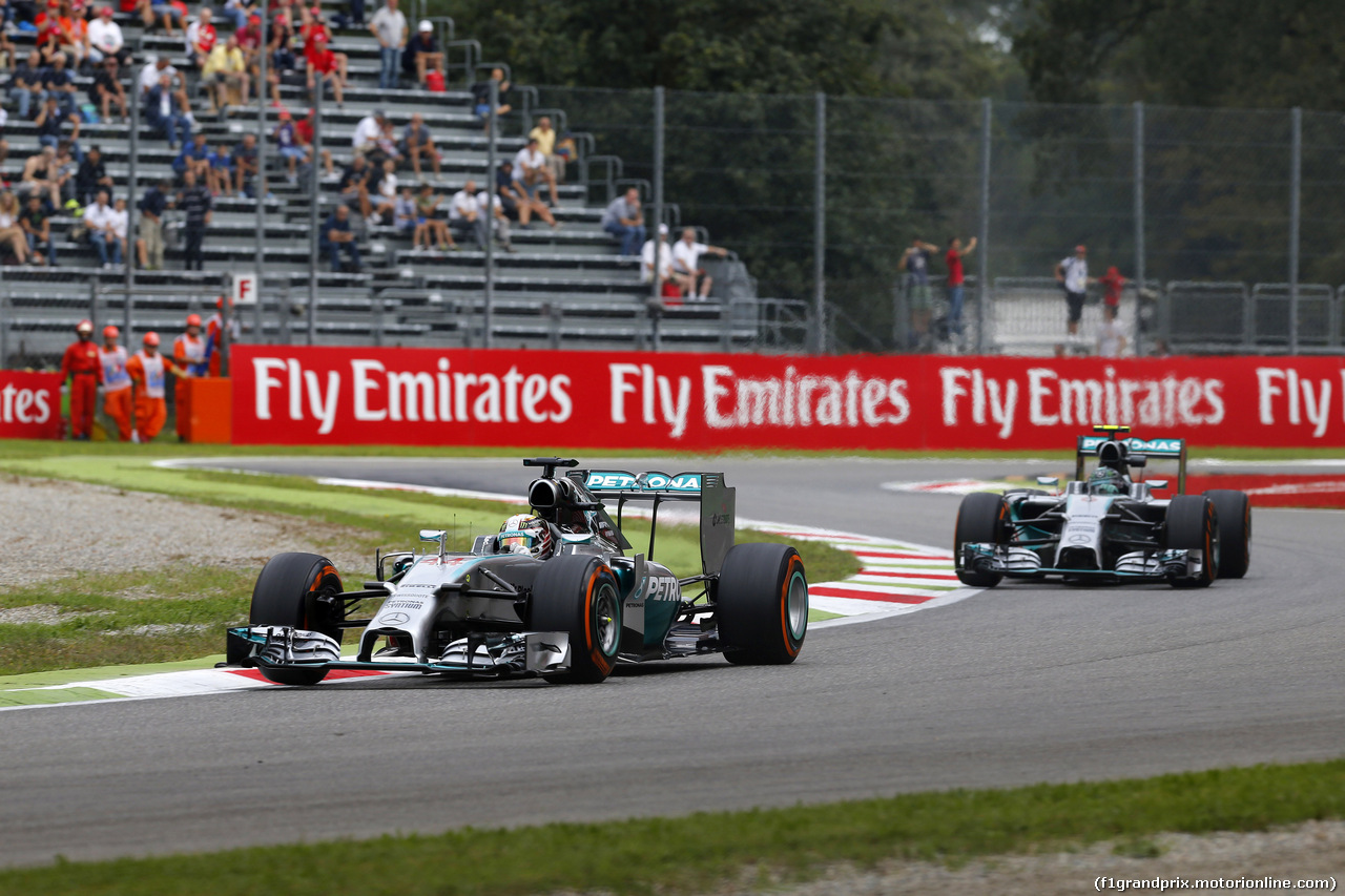 GP ITALIA, 05.09.2014 - Prove Libere 1, Lewis Hamilton (GBR) Mercedes AMG F1 W05 Luiz Razia (BRA), Marussia F1 TEAM MR02 Nico Rosberg (GER) Mercedes AMG F1 W05