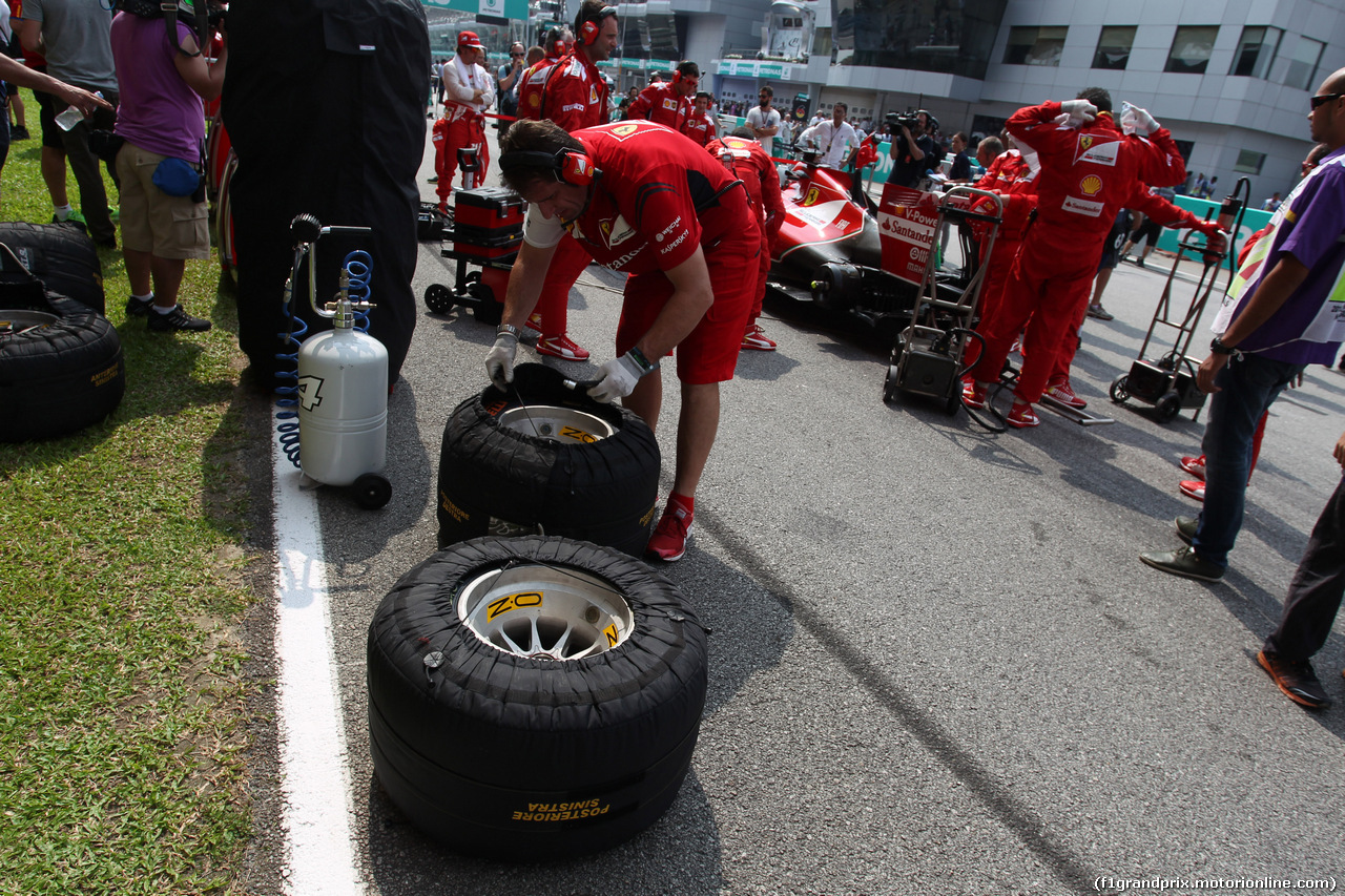 GP MALESIA, 30.03.2014 - Gara, Pirelli Tyres e OZ Wheels