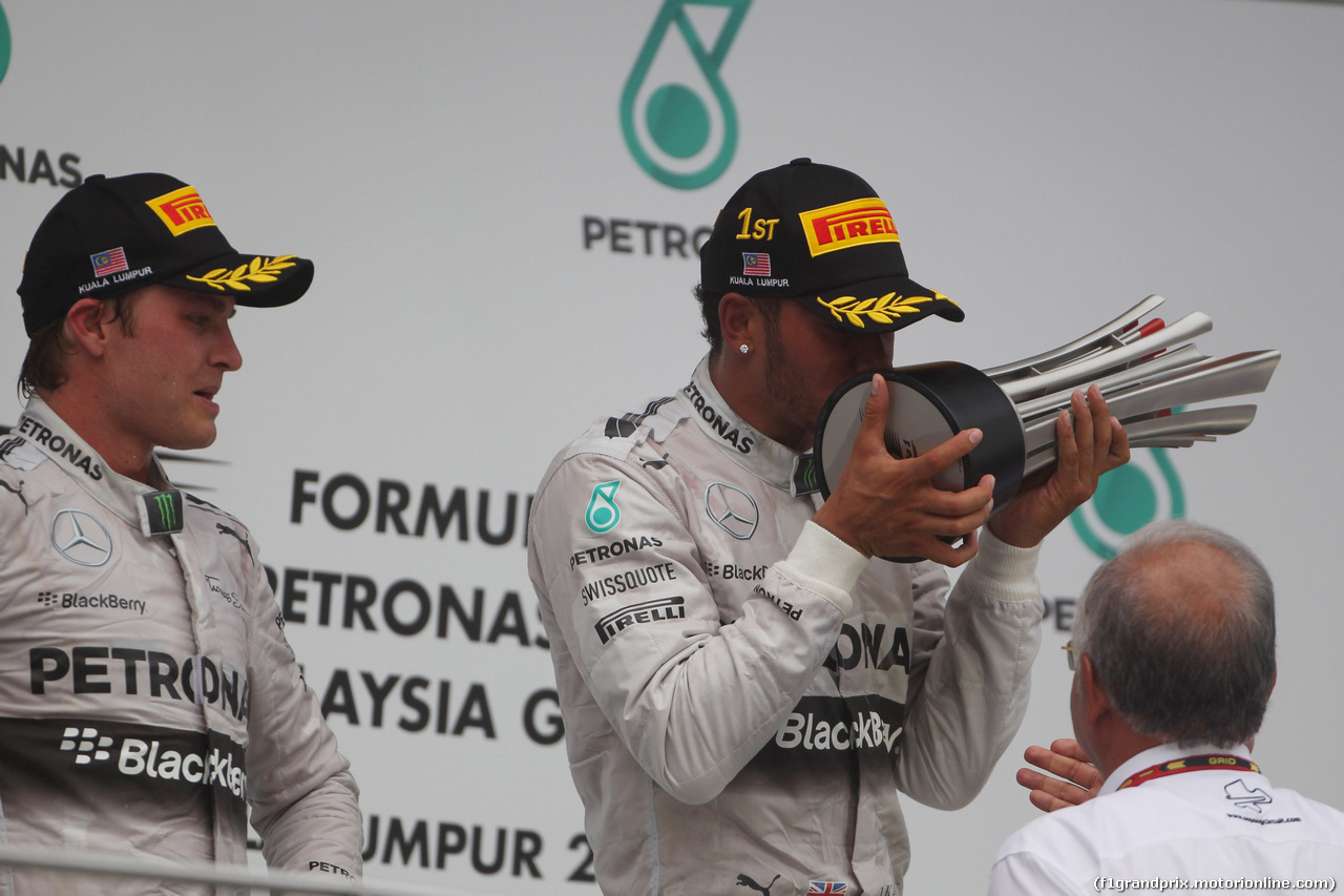 GP MALESIA, 30.03.2014 - Gara, secondo Nico Rosberg (GER) Mercedes AMG F1 W05 e Lewis Hamilton (GBR) Mercedes AMG F1 W05 vincitore