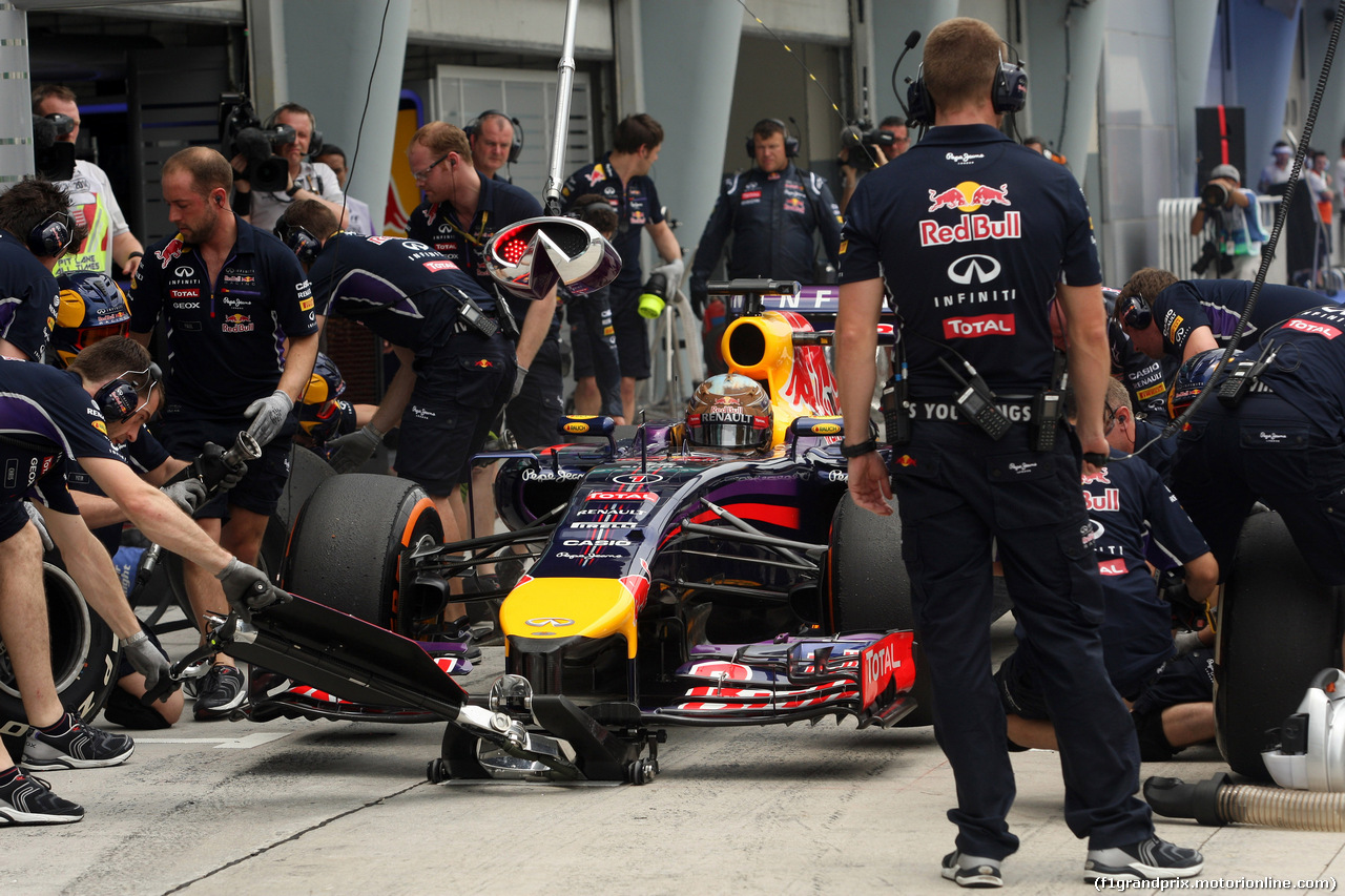 GP MALESIA, 29.03.2014- Prove Libere 3, Sebastian Vettel (GER) Red Bull Racing RB10