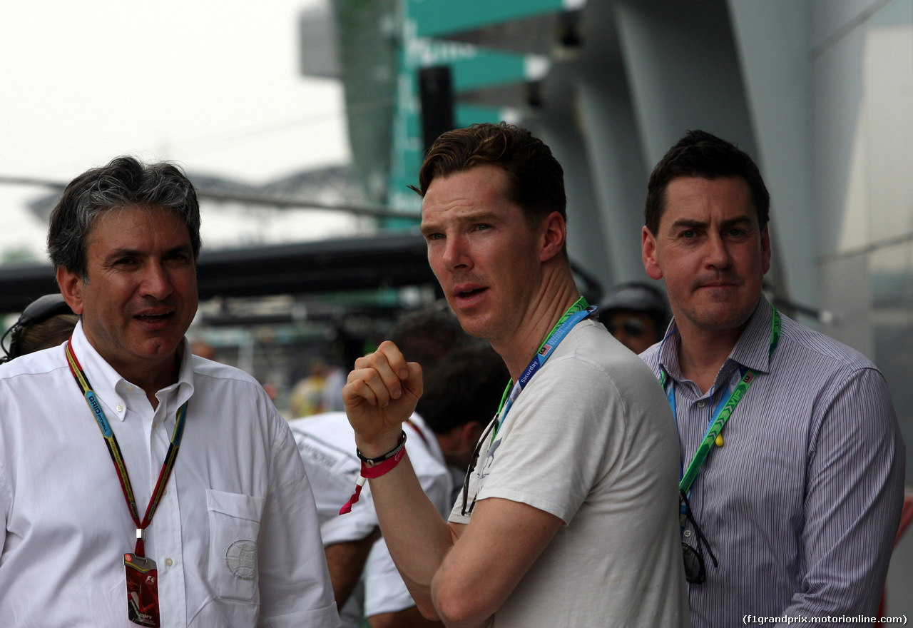 GP MALESIA, 29.03.2014- Prove Libere 3, (L-R) Pasquale Lattuneddu (ITA), FOM e Benedict Cumberbatch GBR), Movie Star