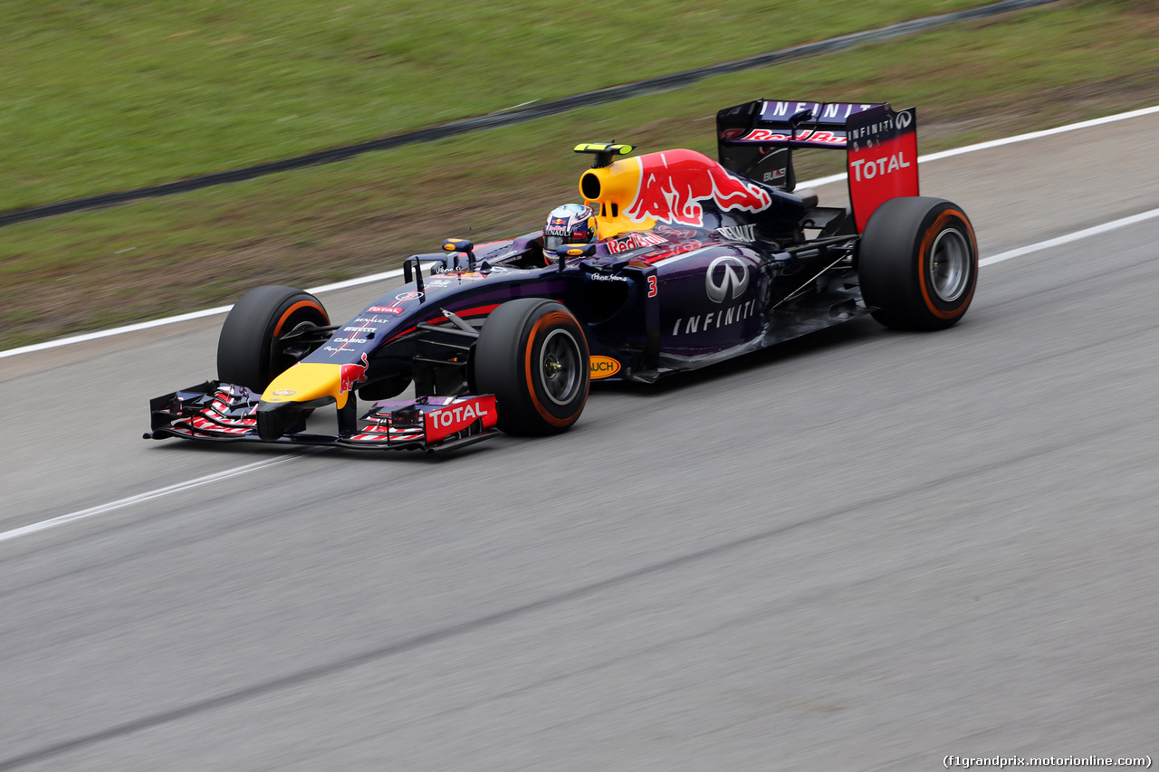 GP MALESIA, 29.03.2014- Prove Libere 3, Daniel Ricciardo (AUS) Red Bull Racing RB10