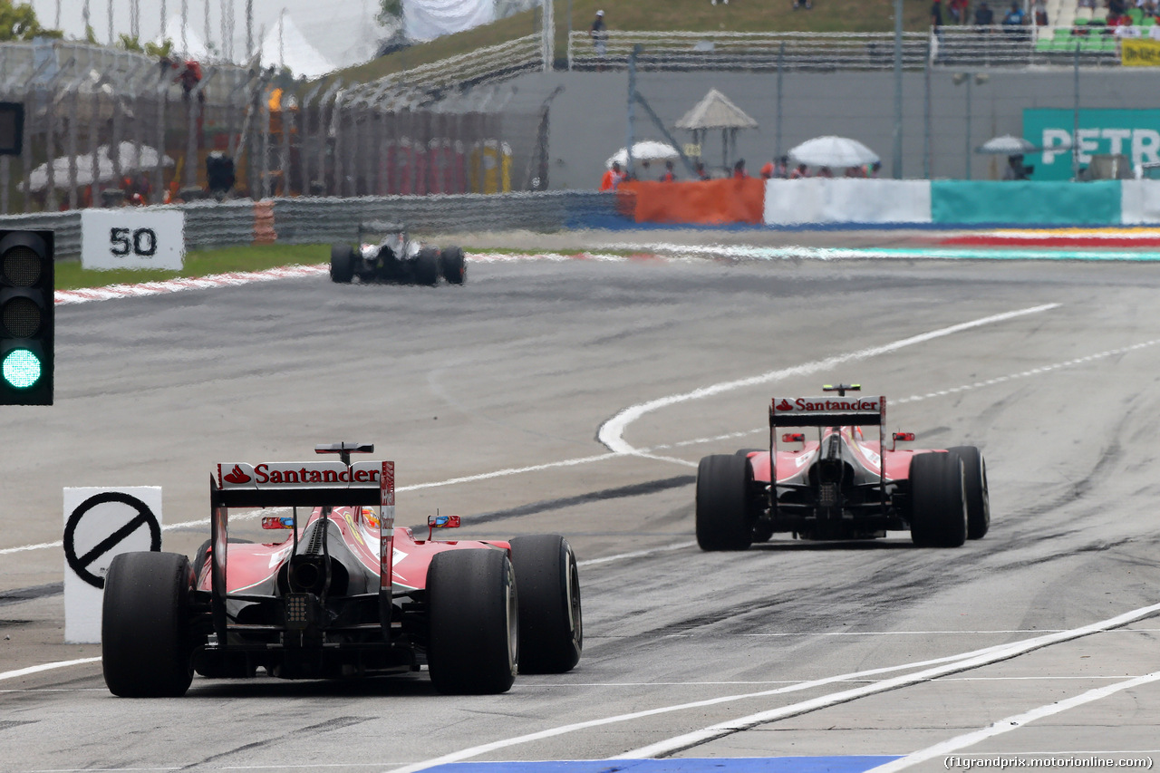 GP MALESIA, 29.03.2014- Prove Libere 3, Fernando Alonso (ESP) Ferrari F14-T e Kimi Raikkonen (FIN) Ferrari F14-T