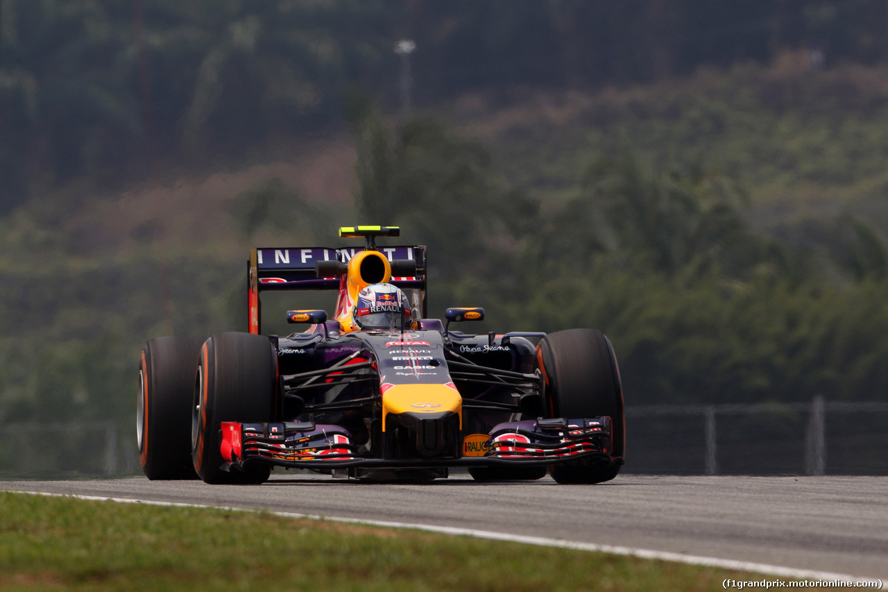 GP MALESIA, 28.03.2014- Prove Libere 2, Daniel Ricciardo (AUS) Red Bull Racing RB10