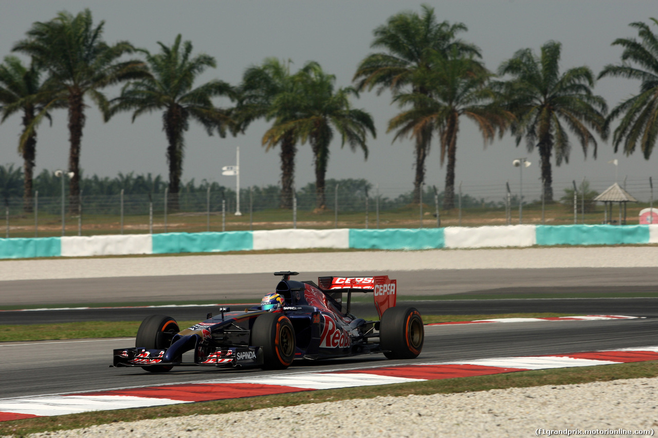 GP MALESIA, 28.03.2014- Prove Libere 1, Jean-Eric Vergne (FRA) Scuderia Toro Rosso STR9